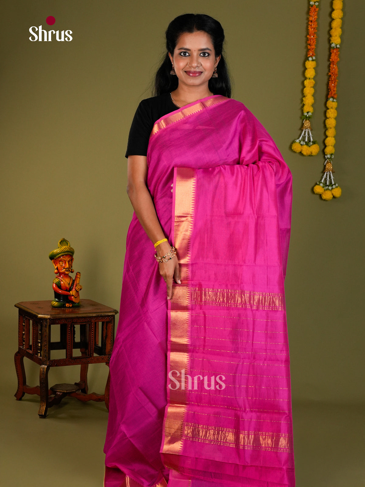 DIS26091 - Mangalagiri silkcotton Saree - Shop on Shrus.com
