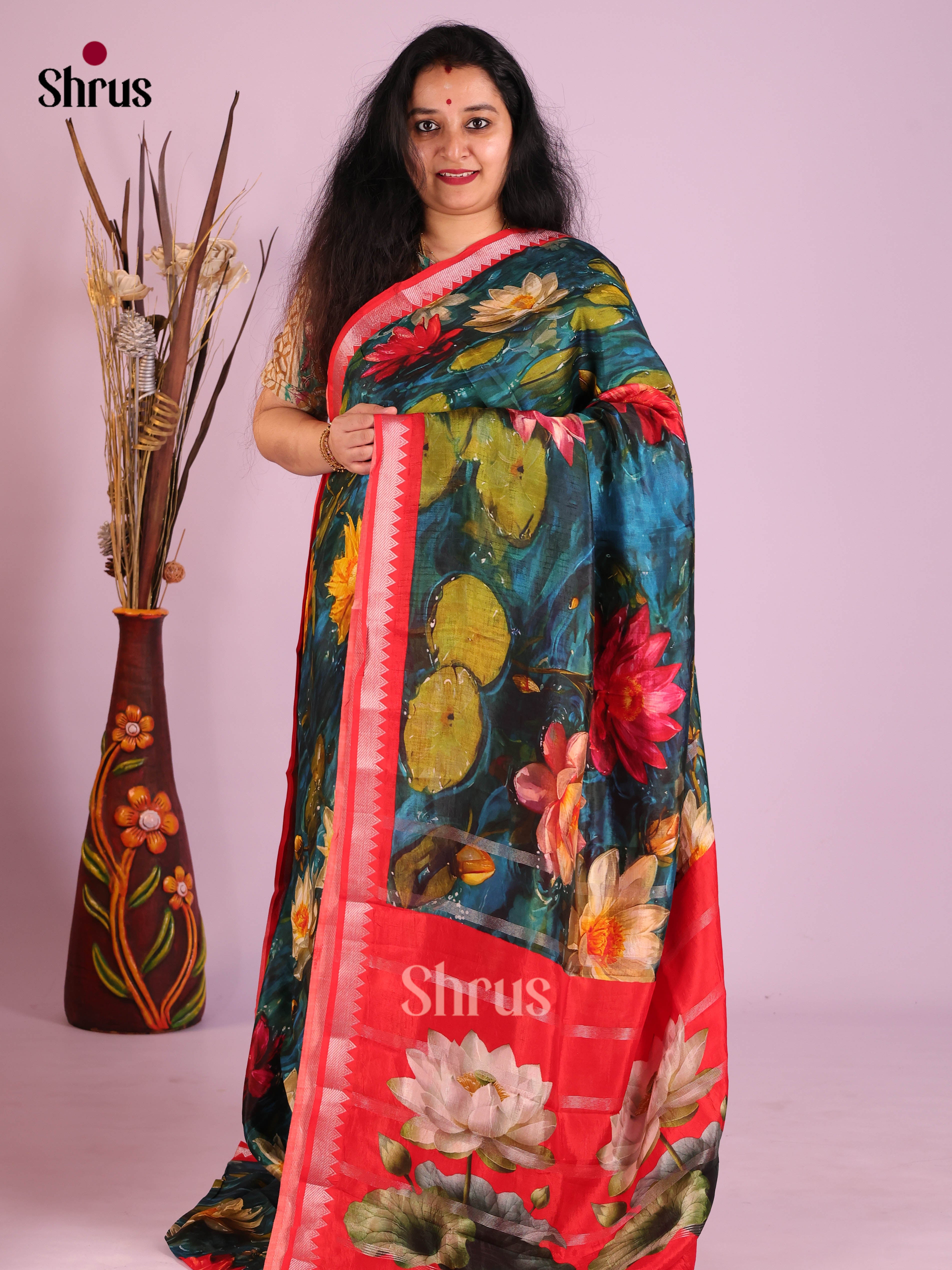 DIS26361 - Mangalagiri printed silkcotton Saree