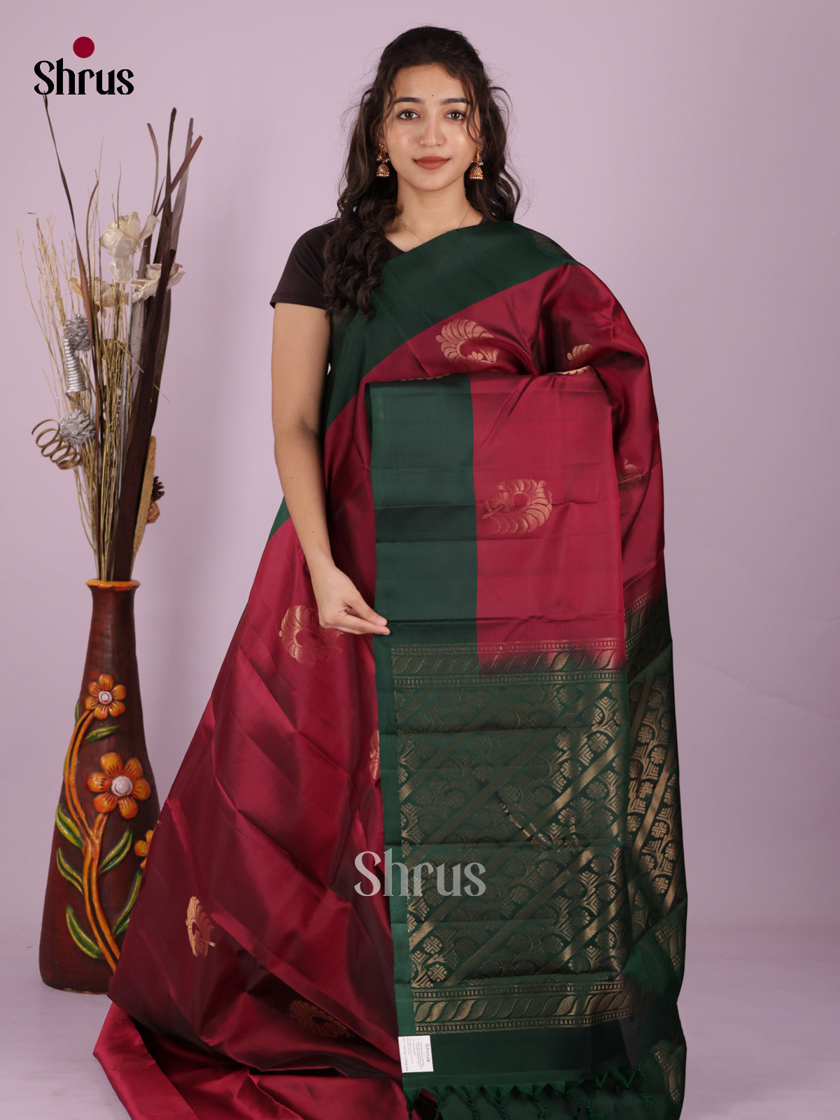 DIS26588 - Kanchipuram-halfpure Saree - Shop on Shrus.com