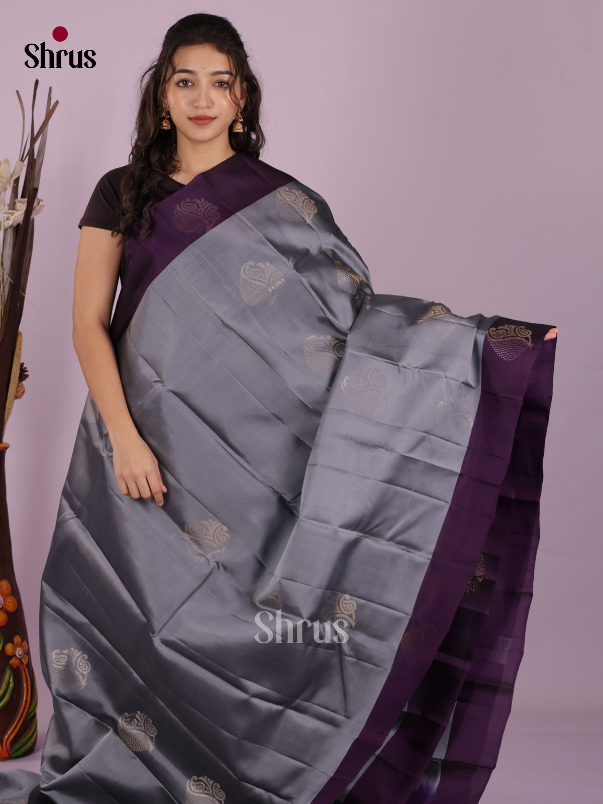 DIS26597 - Kanchipuram-halfpure Saree - Shop on Shrus.com