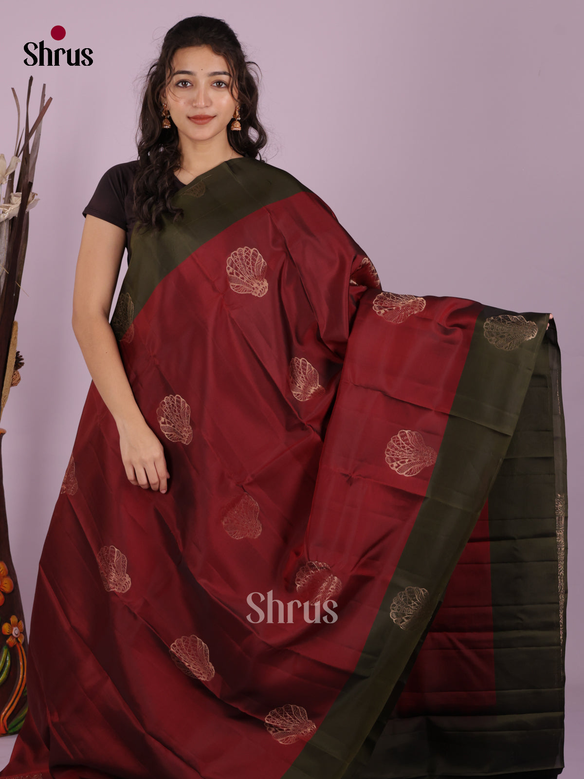 DIS26623 - Kanchipuram-halfpure Saree - Shop on Shrus.com