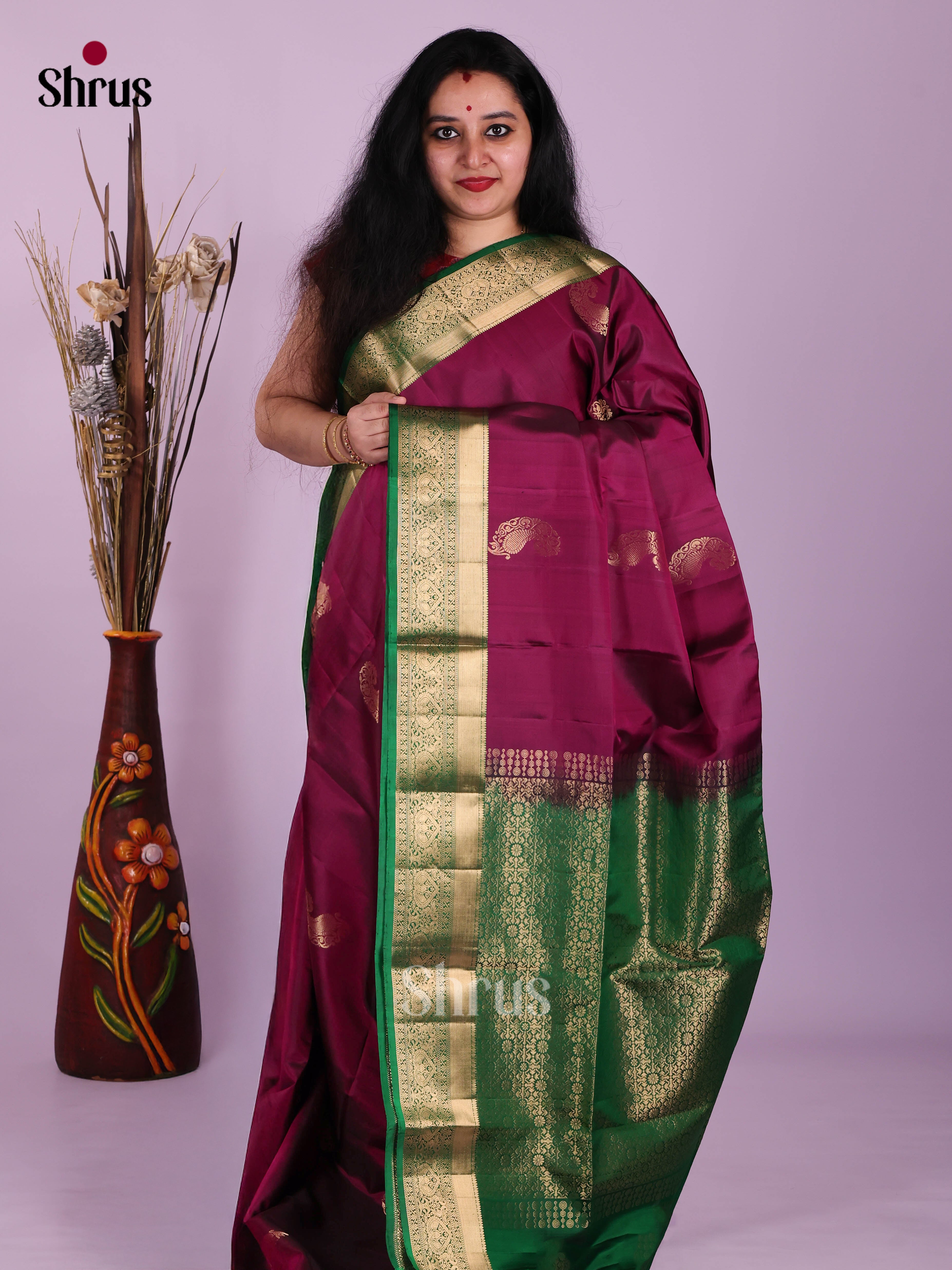 DIS26637 - Kanchipuram silk (HR) Saree - Shop on Shrus.com