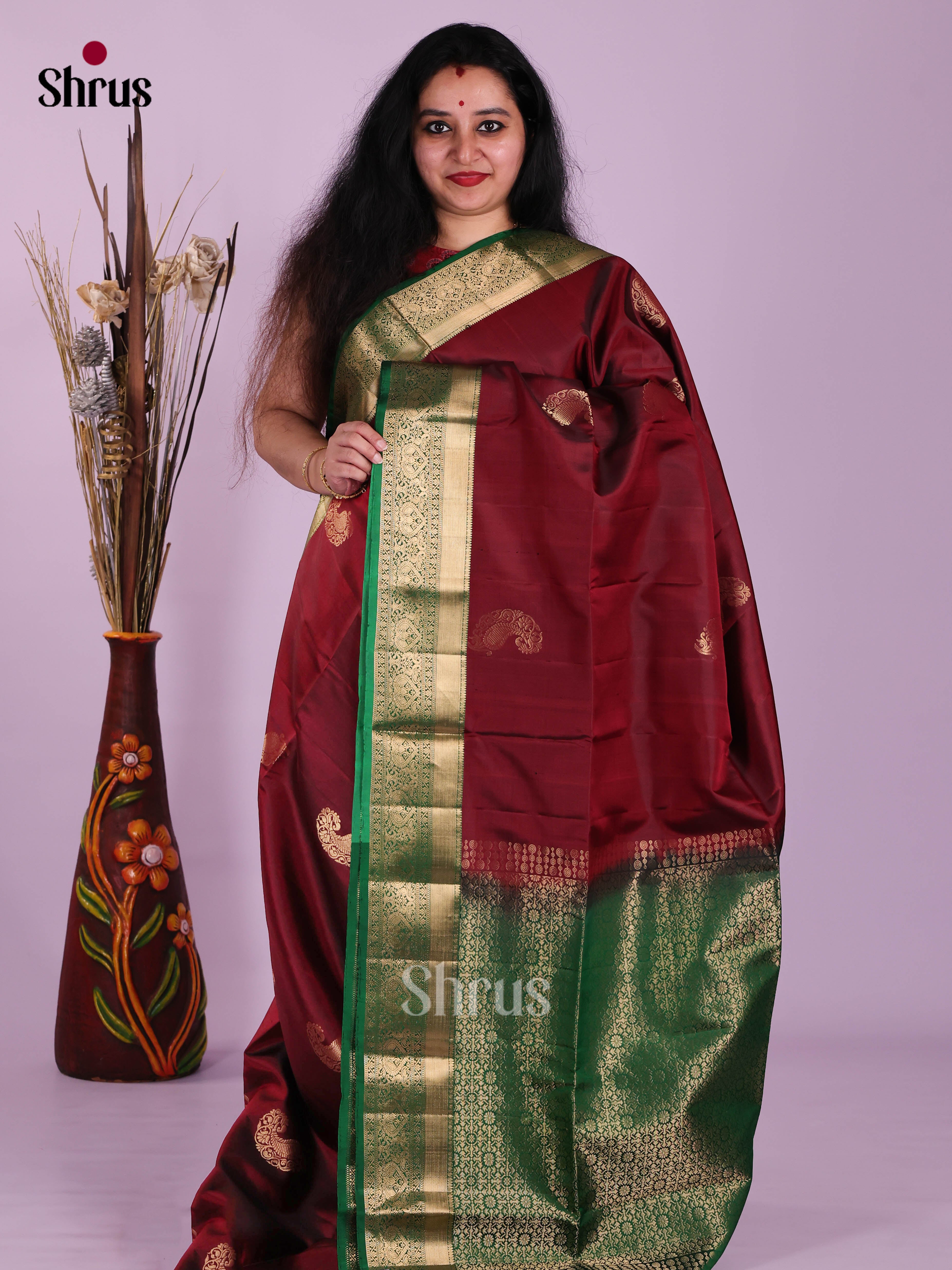 DIS26634 - Kanchipuram silk (HR) Saree - Shop on Shrus.com