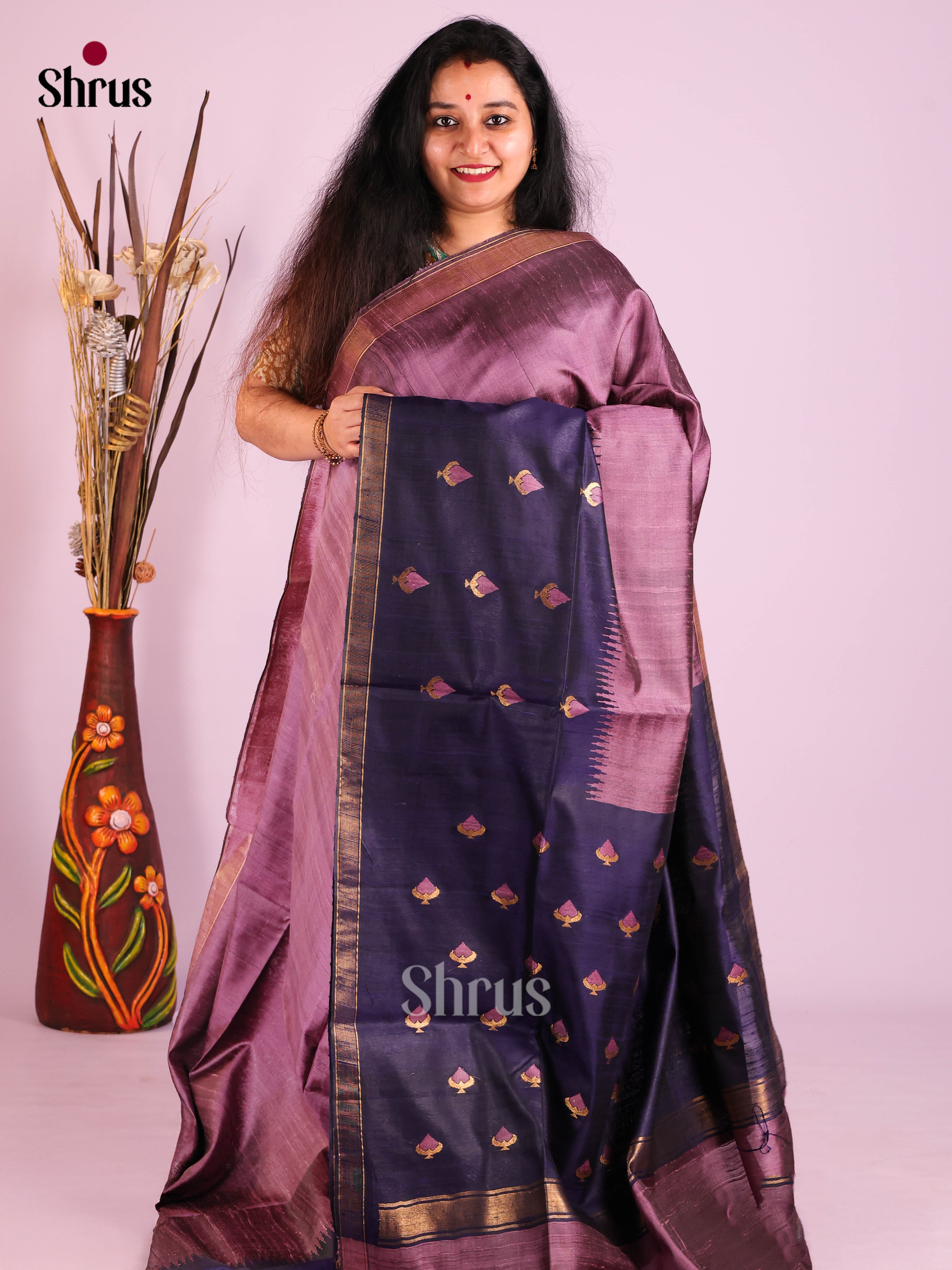 DIS27061 - Raw Silk Saree - Shop on Shrus.com
