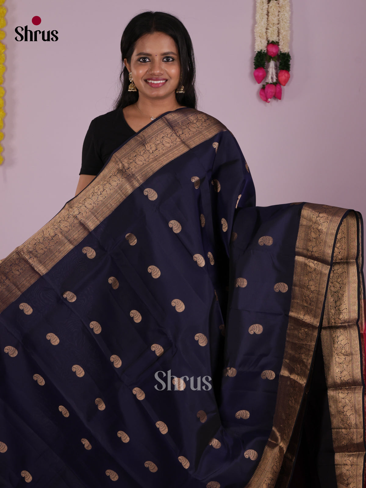 DIS27421 - Kanchipuram-halfpure Saree - Shop on Shrus.com