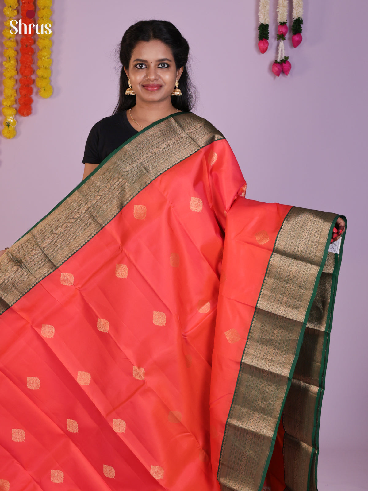 DIS27438 - Kanchipuram Butta design Saree - Shop on Shrus.com
