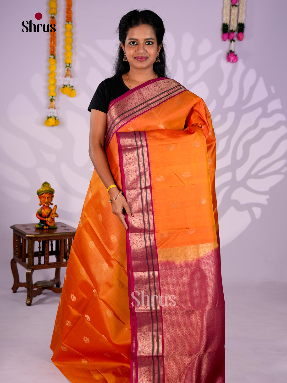 DIS27446 - Kanchipuram Butta design Saree - Shop on Shrus.com