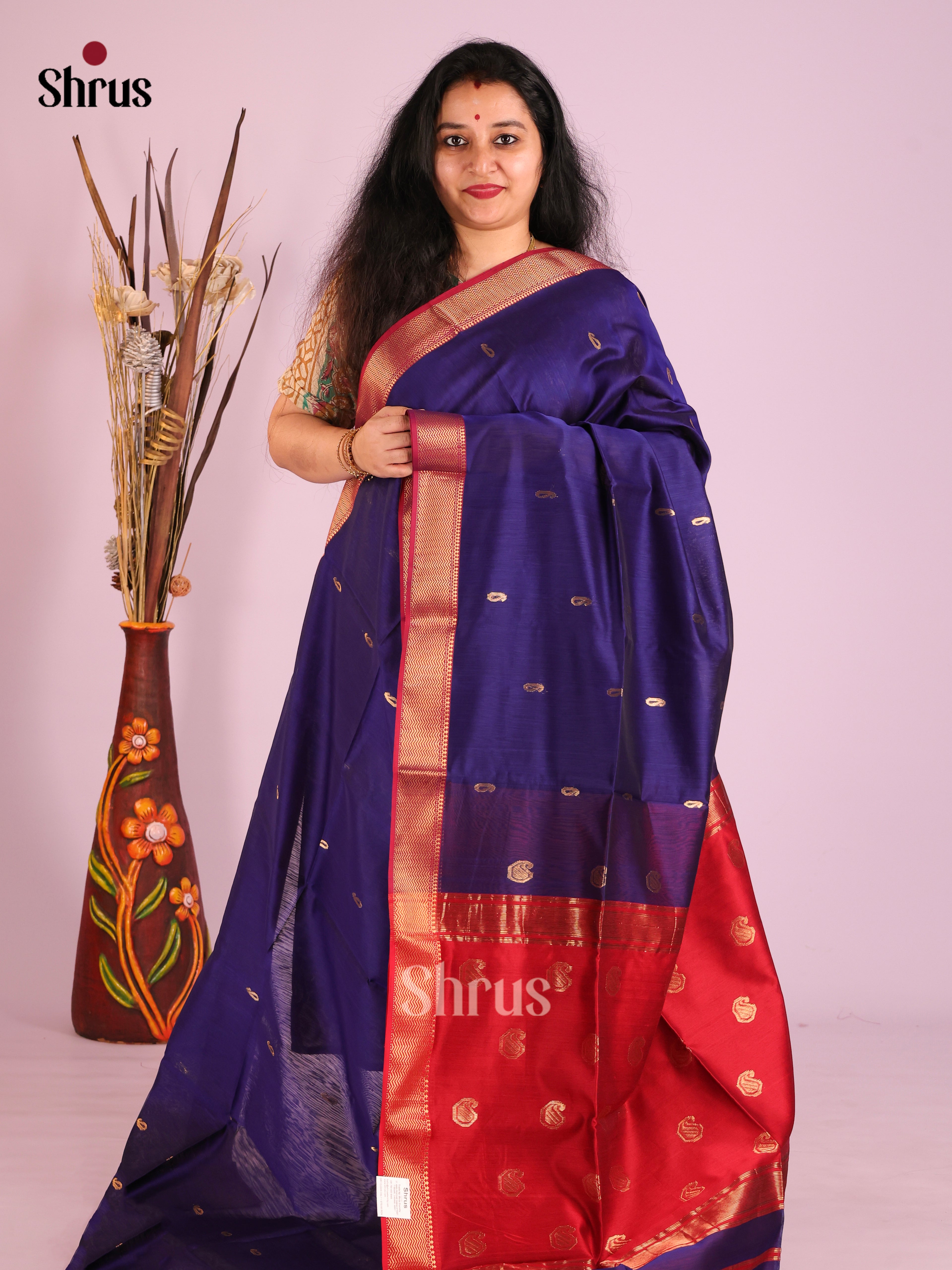 DIS27492 - Maheshwari silkcotton Saree - Shop on Shrus.com