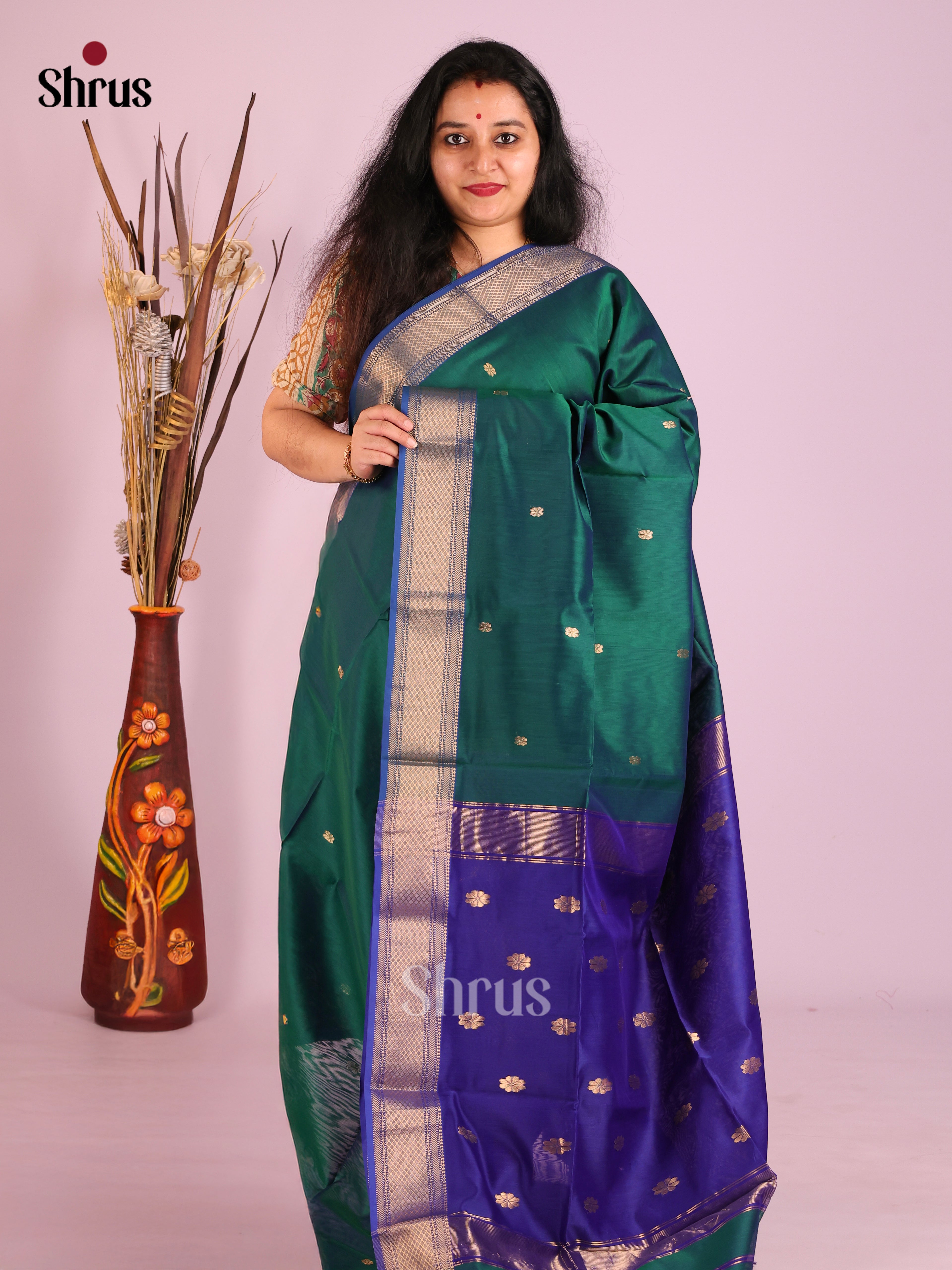 Green & Blue - Maheshwari silkcotton Saree - Shop on Shrus.com