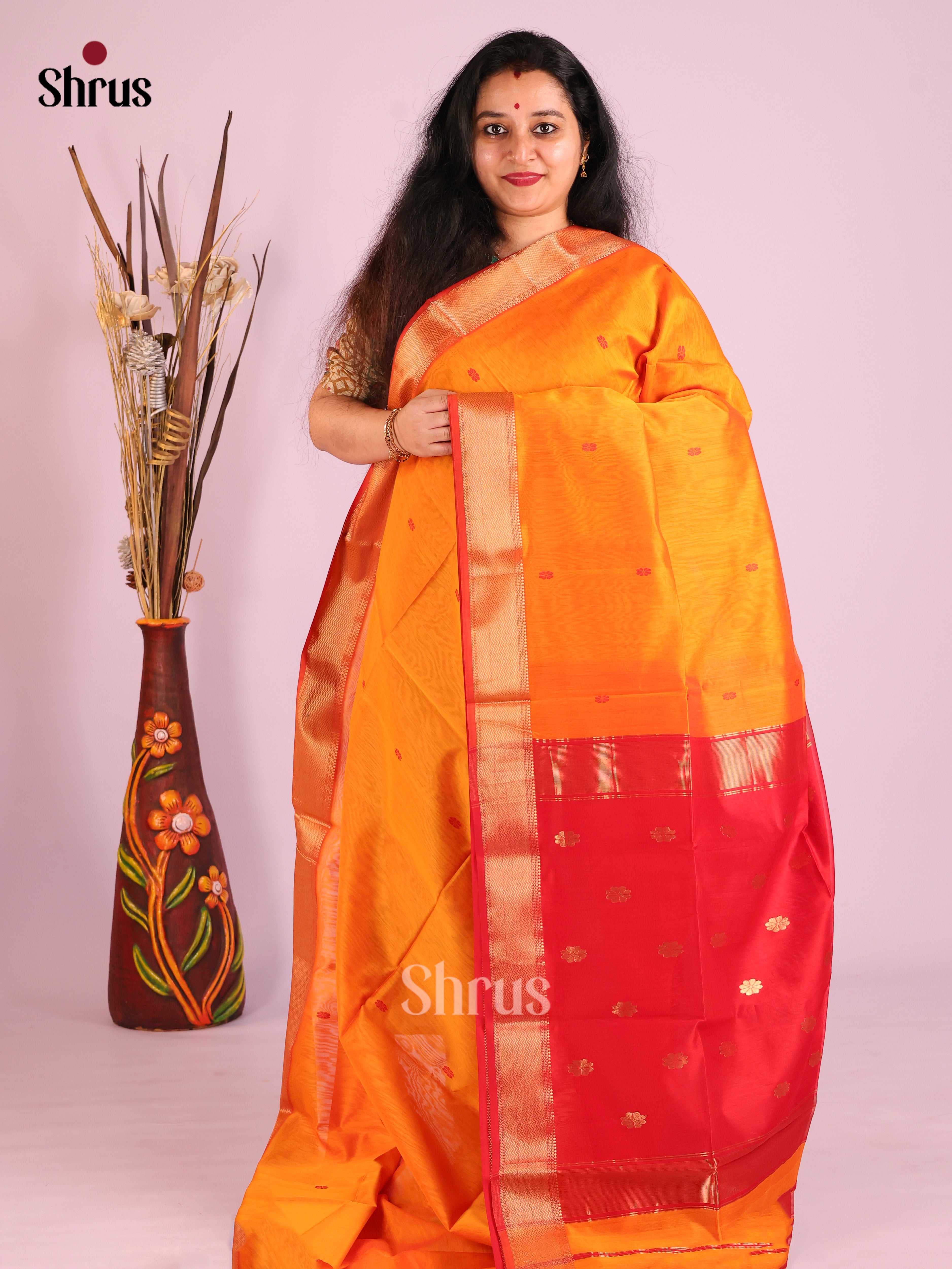 Luminous Mustard Maheshwari Silk Cotton Saree with Thread Buttas & Red Zari Border - Shop on Shrus.com