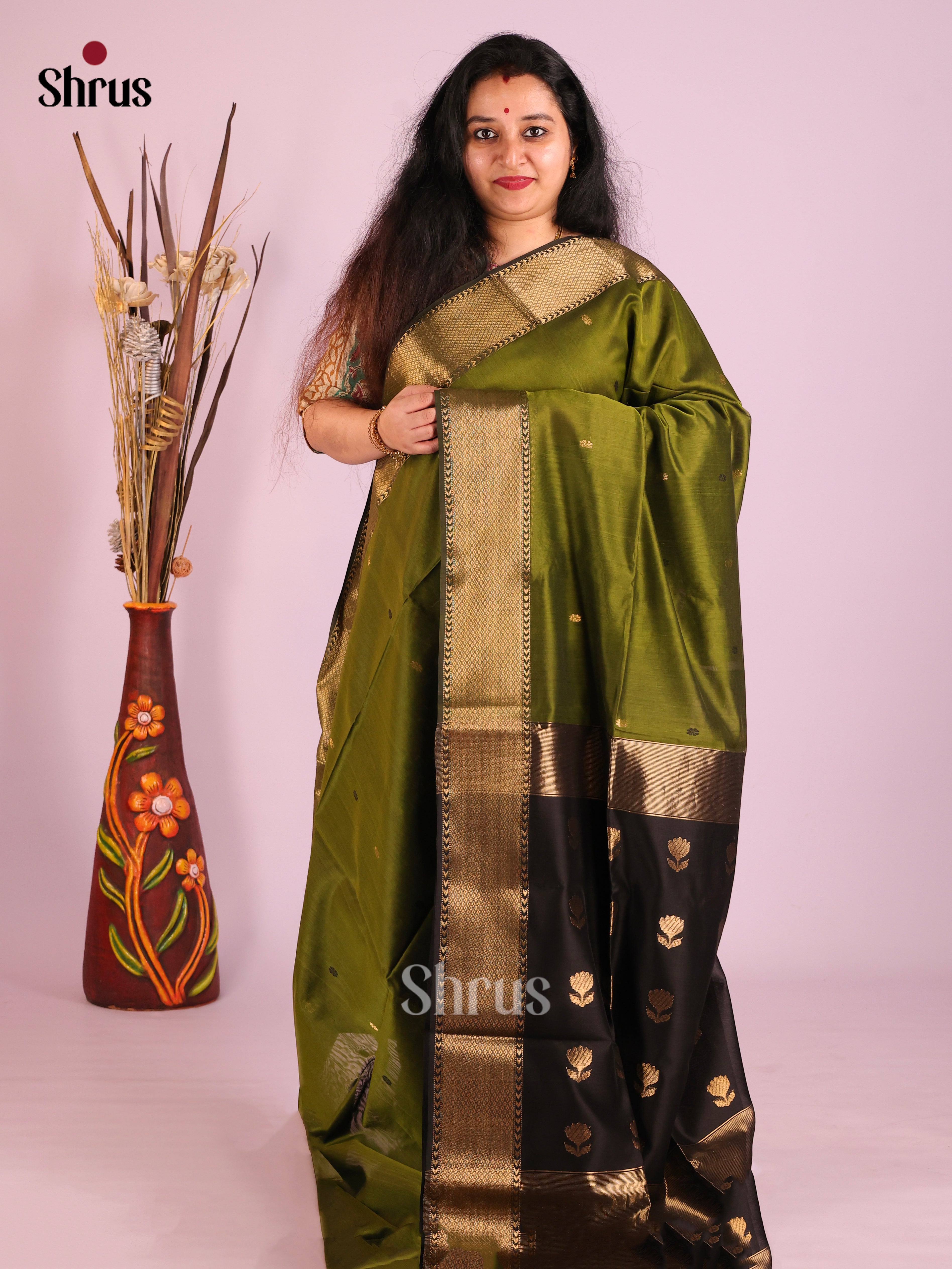 Green & Black - Maheshwari silkcotton Saree - Shop on Shrus.com