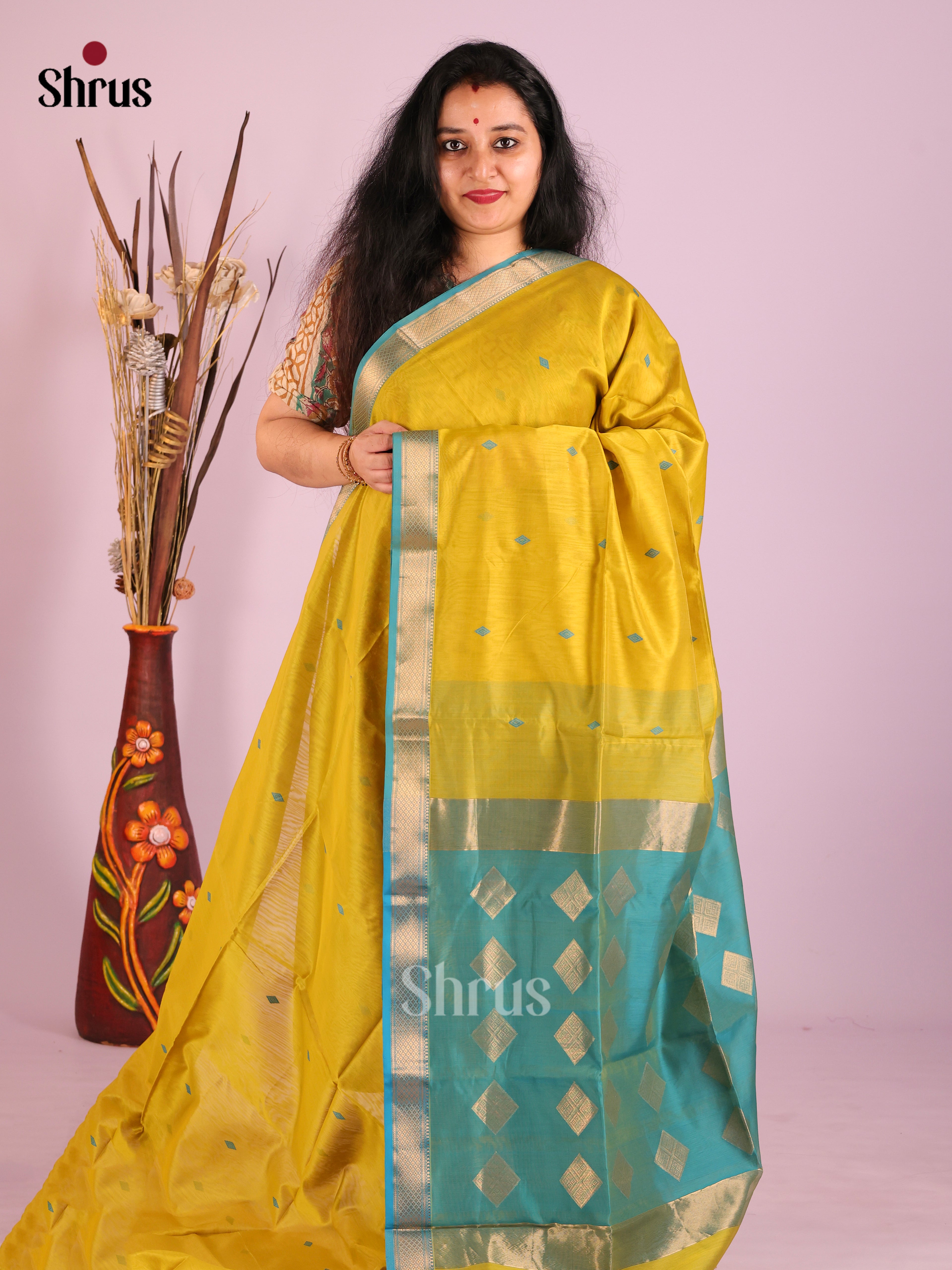 DIS27556 - Maheshwari silkcotton Saree - Shop on Shrus.com