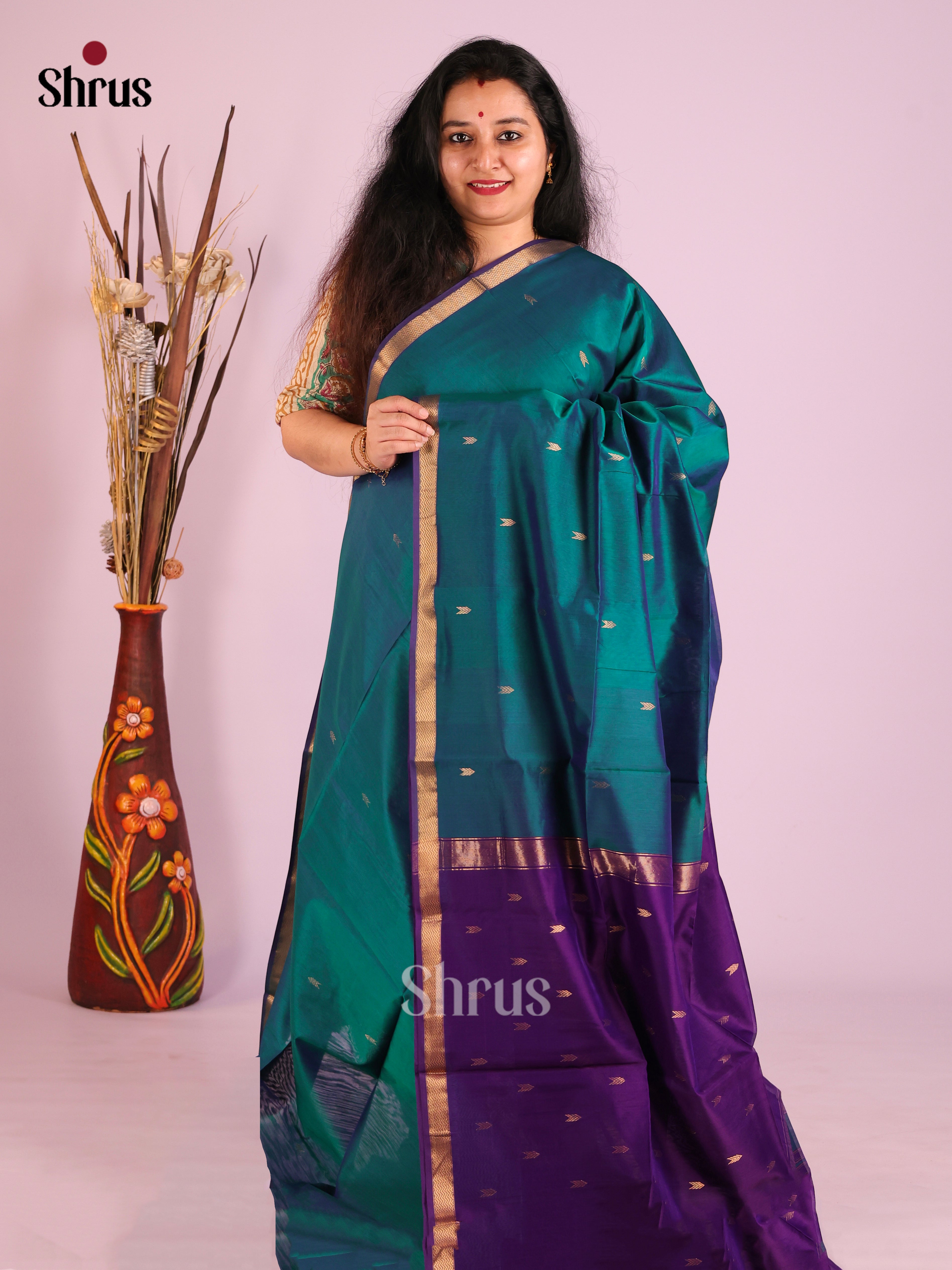 DIS27610 - Maheshwari silkcotton Saree - Shop on Shrus.com