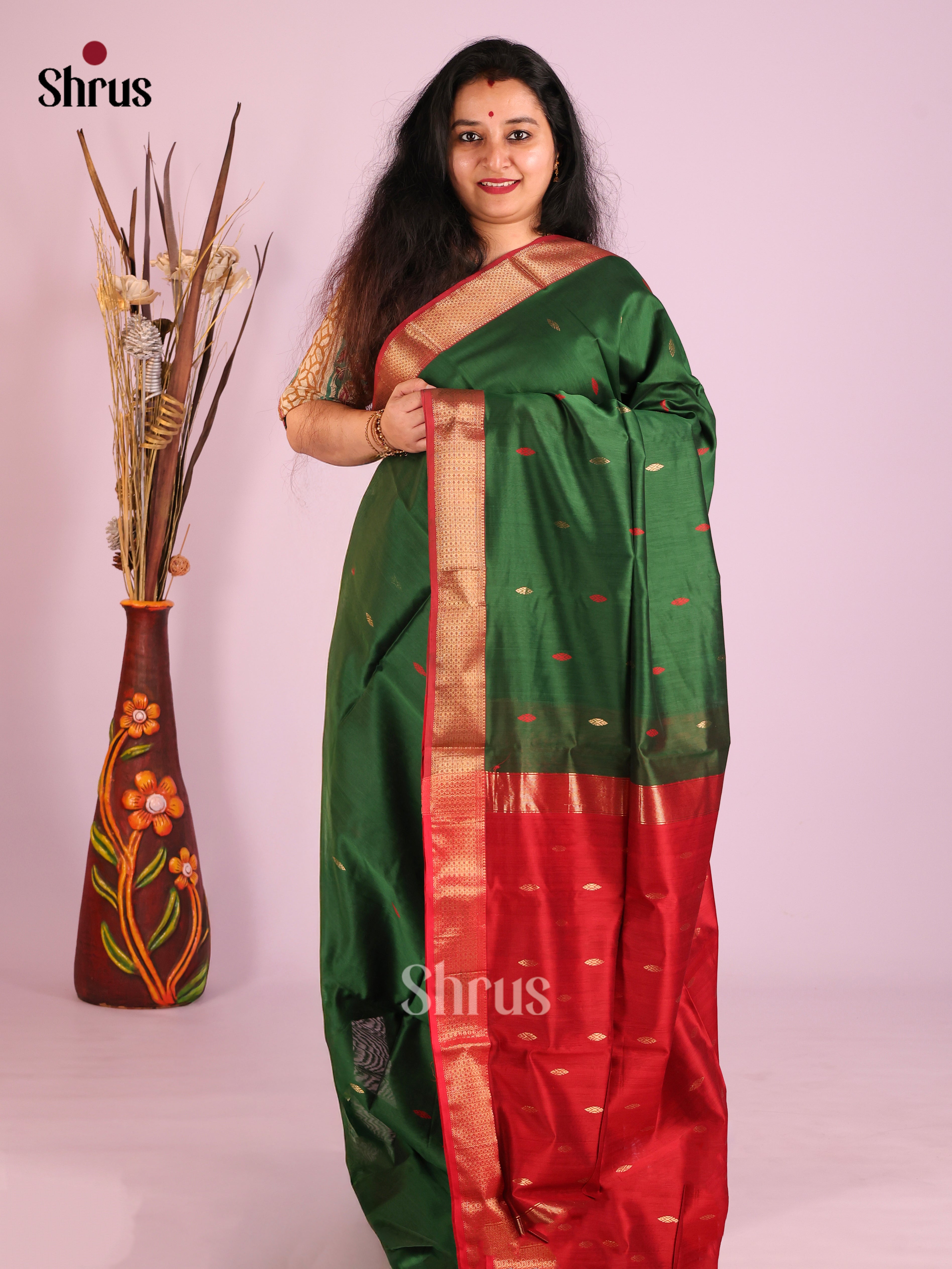 DIS27617 - Maheshwari silkcotton Saree - Shop on Shrus.com