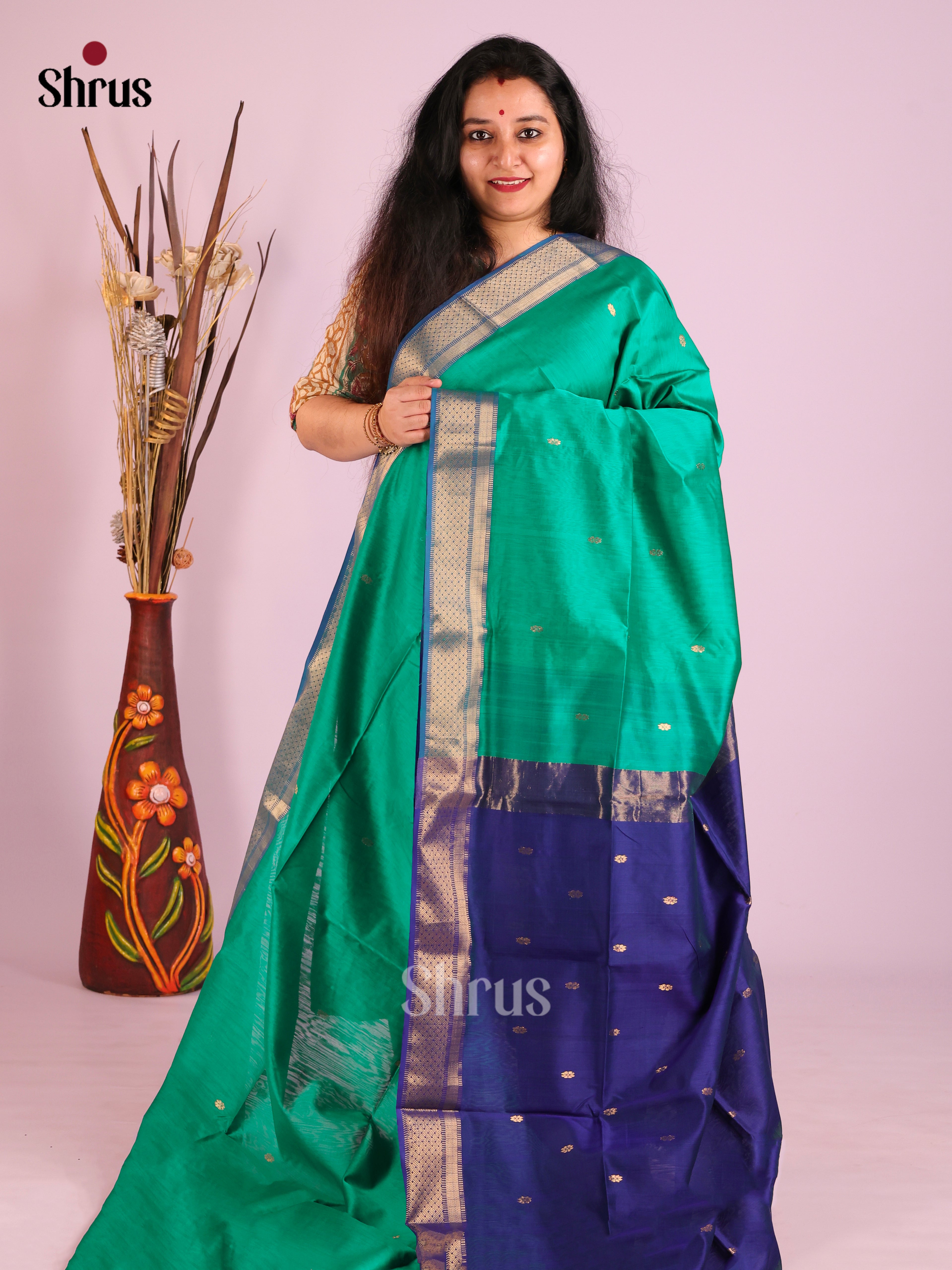 Green & Blue - Maheshwari silkcotton Saree - Shop on Shrus.com