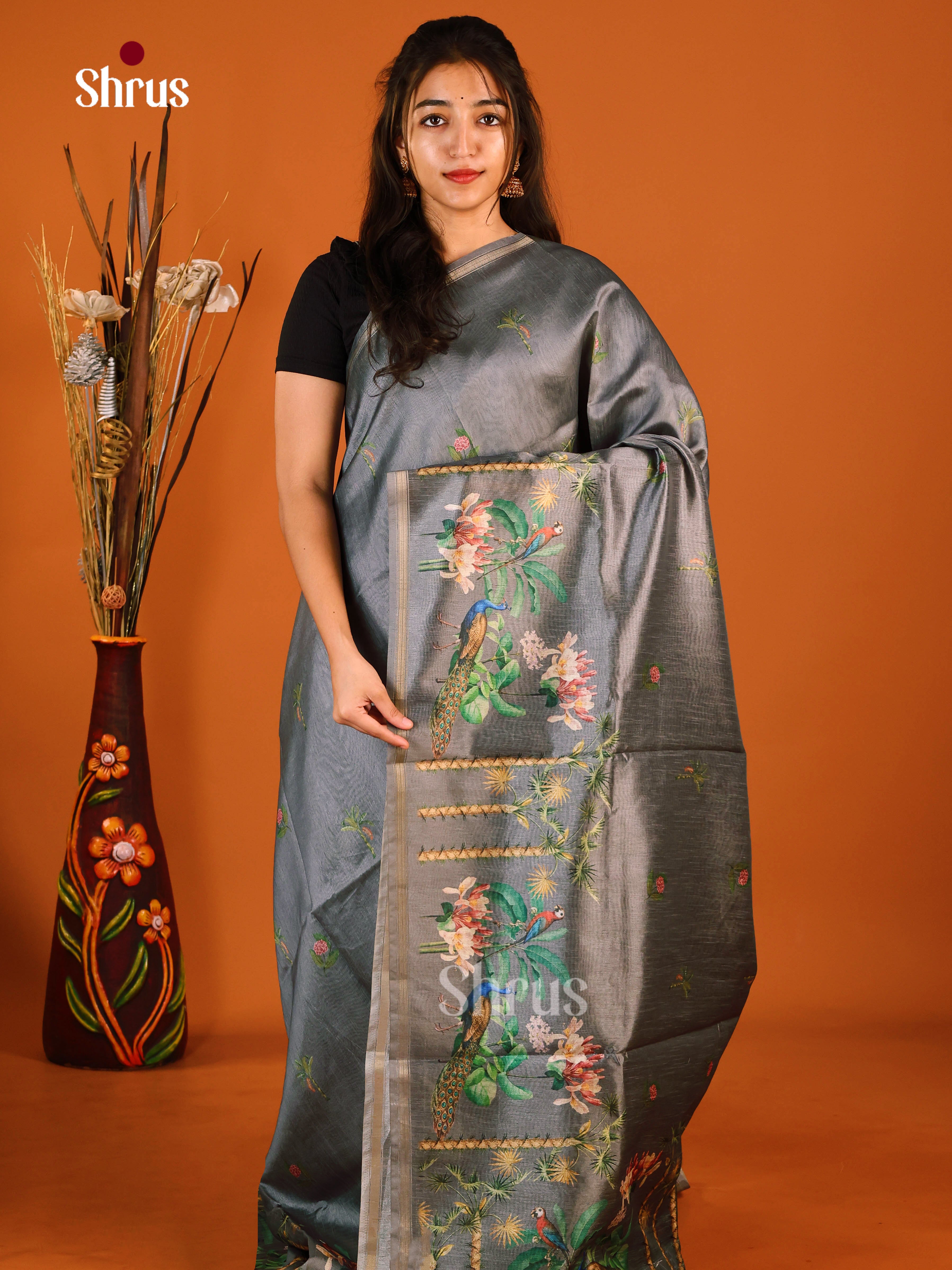 DIS29119 - Semi Chanderi Saree