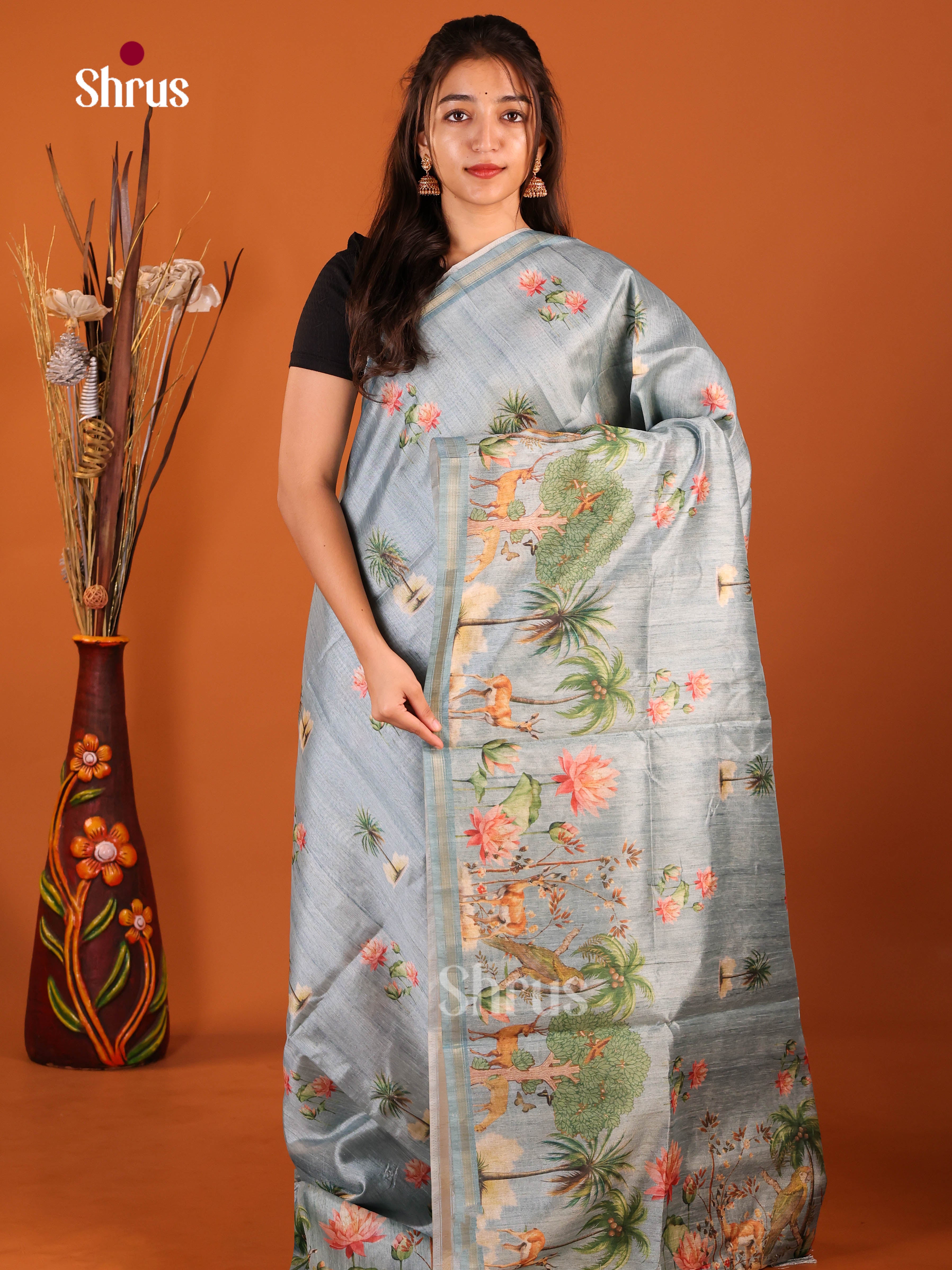 DIS29125 - Semi Chanderi Saree