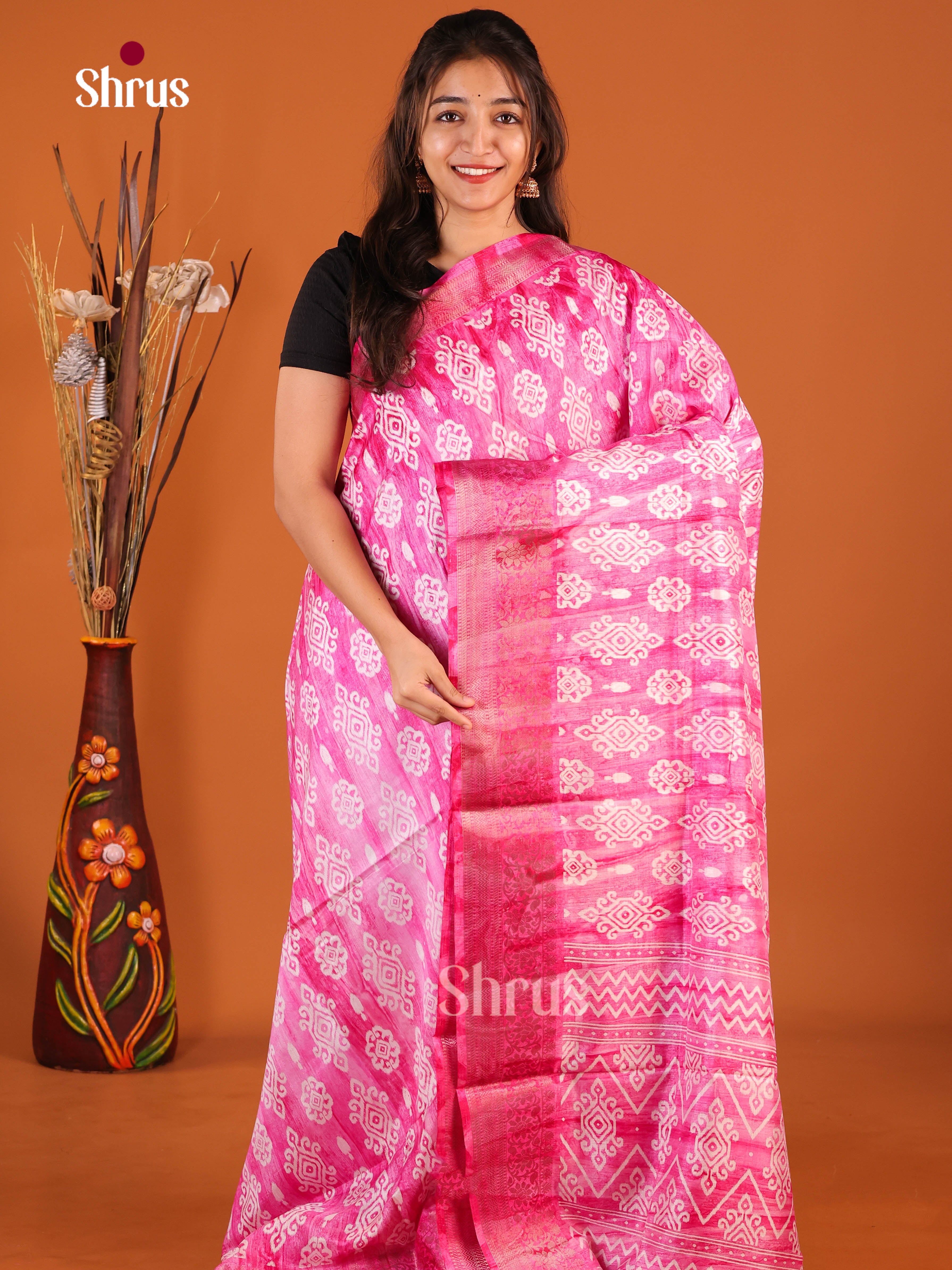 Pink - Semi Dola silk Saree