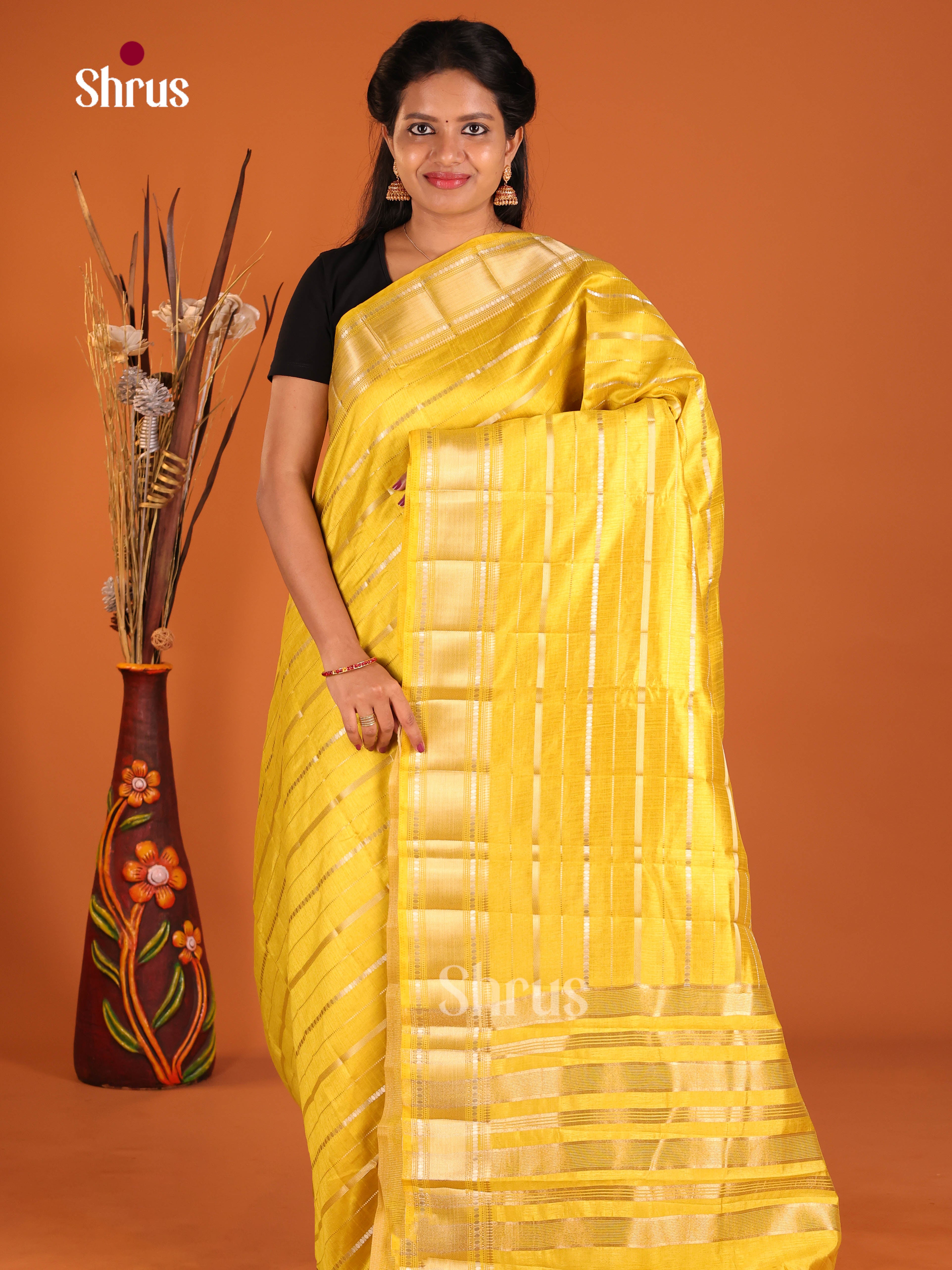DIS30143 - Semi Rawsilk Saree