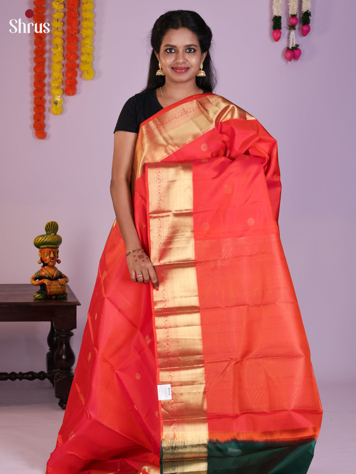 DIS30232 - Kanchipuram silk (HR) Saree - Shop on Shrus.com
