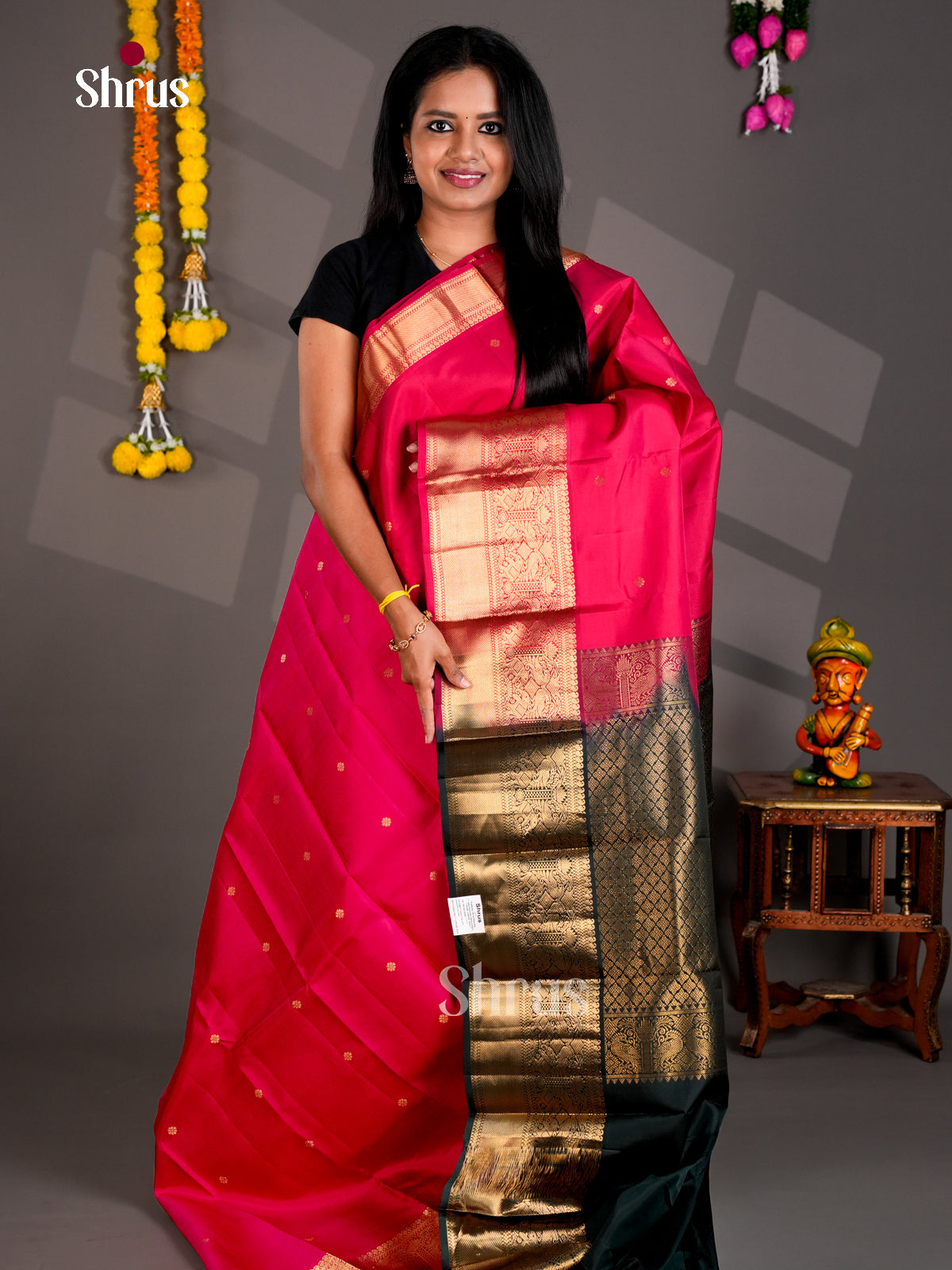 DIS30237 - Kanchipuram silk (HR) Saree - Shop on Shrus.com