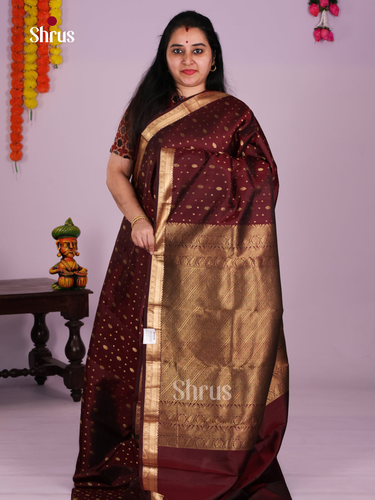 DIS30295 - Kanchipuram silk (HR) Saree - Shop on Shrus.com