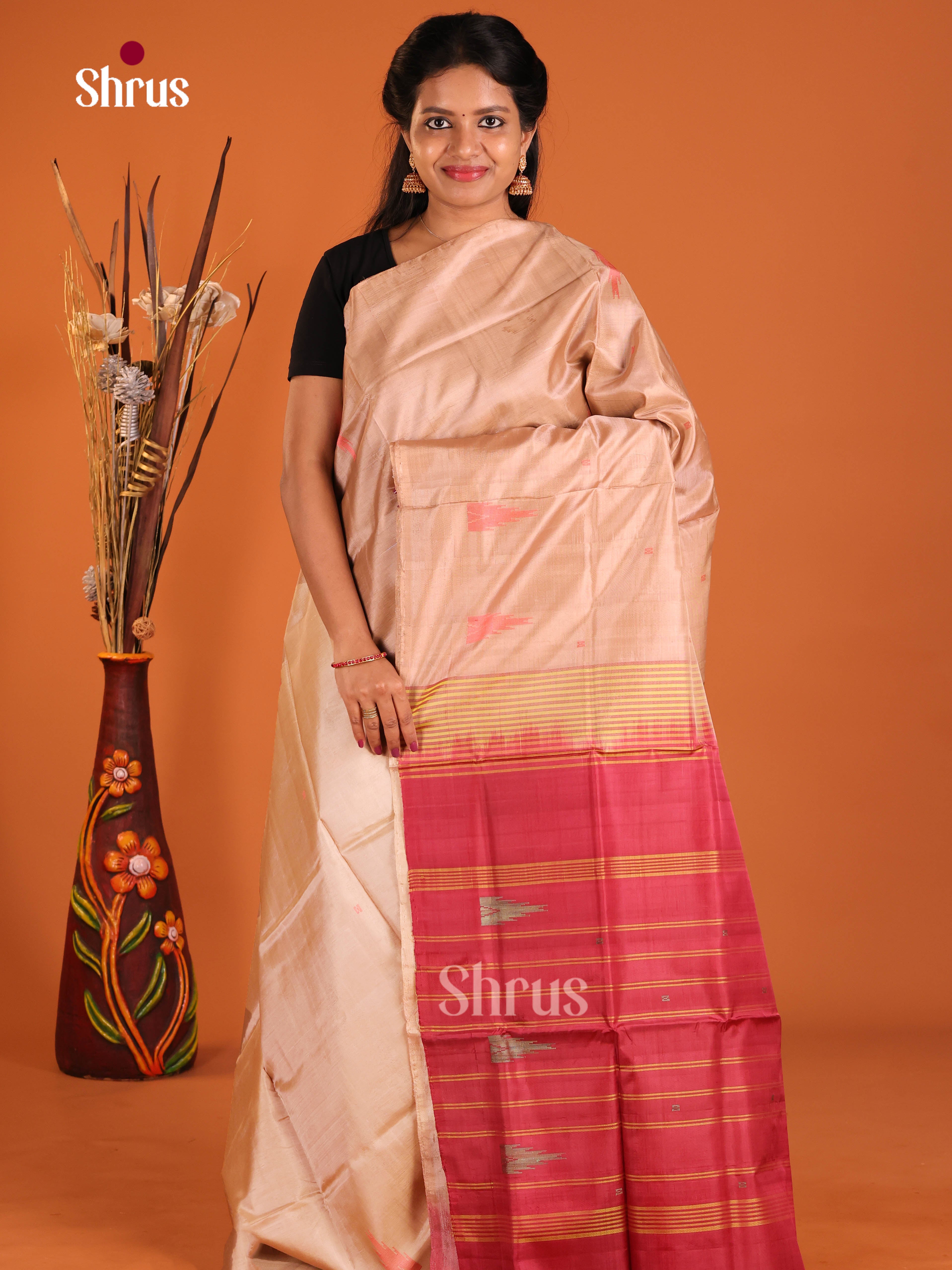 Dusty Brown & Maroon - Banana Pith without blouse Saree - Shop on Shrus.com