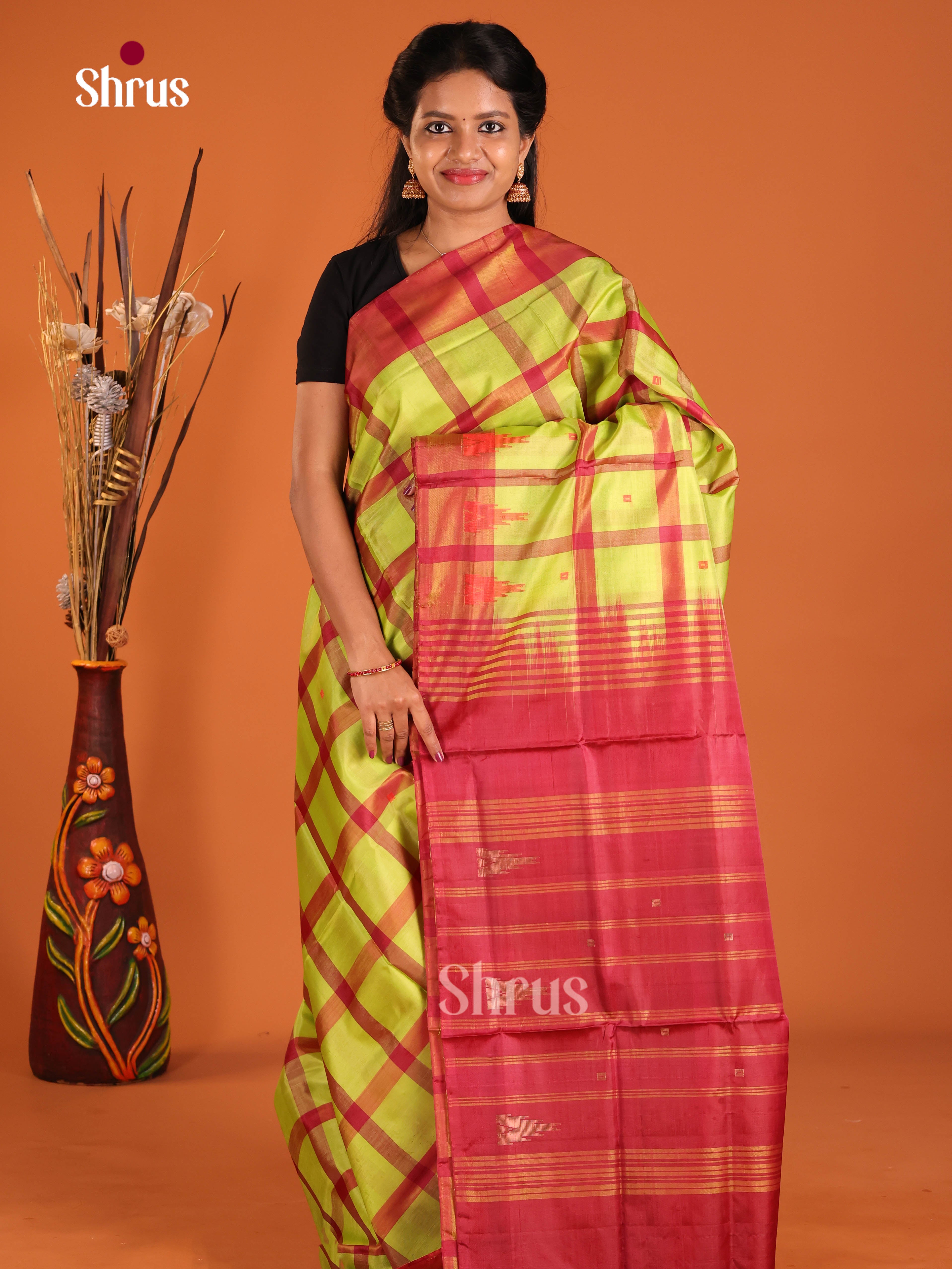 Light Green & Red - Banana Pith without blouse Saree - Shop on Shrus.com