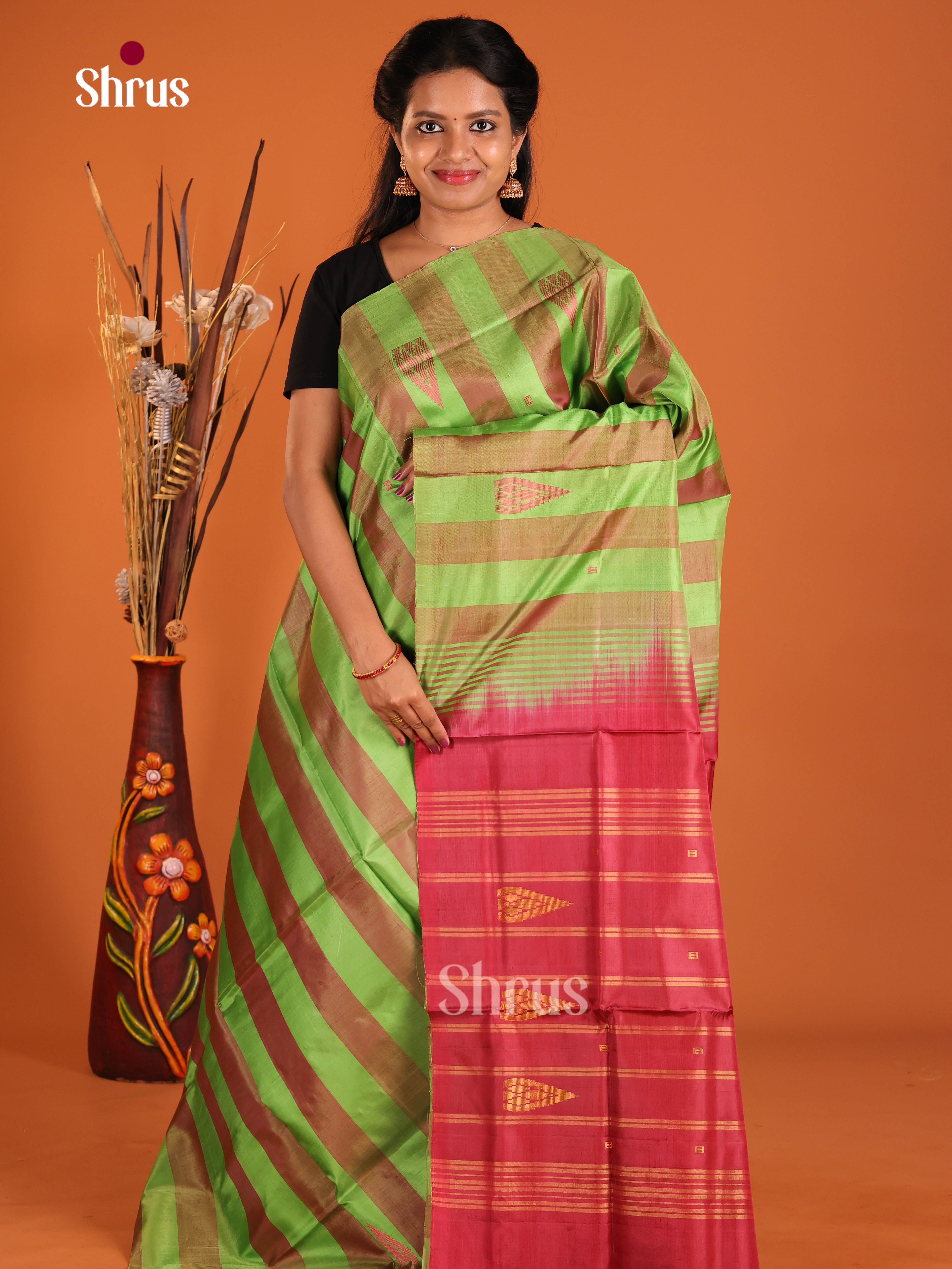 Green & Red - Banana Pith without blouse Saree