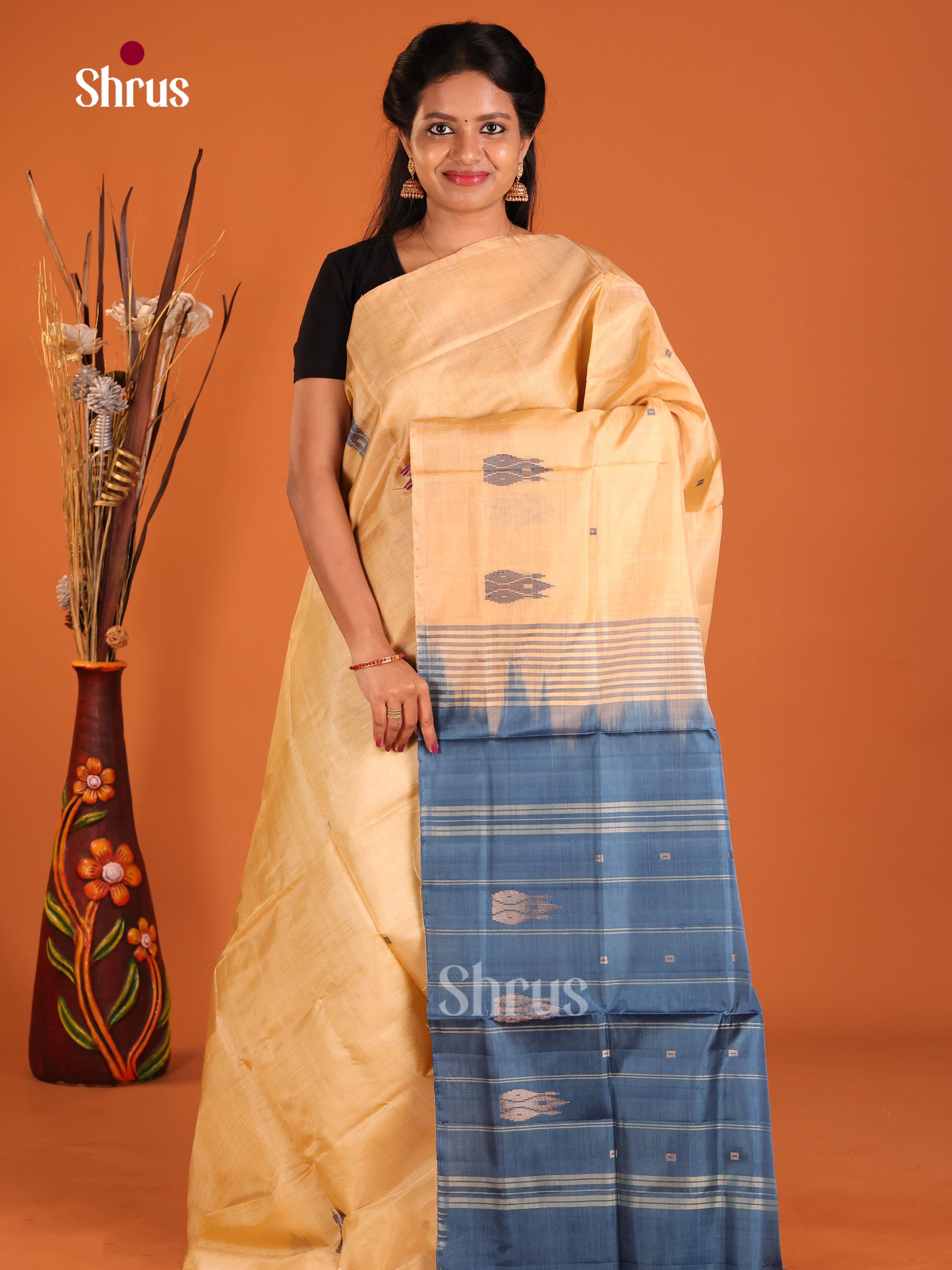 Peach & Blue - Banana Pith without blouse Saree