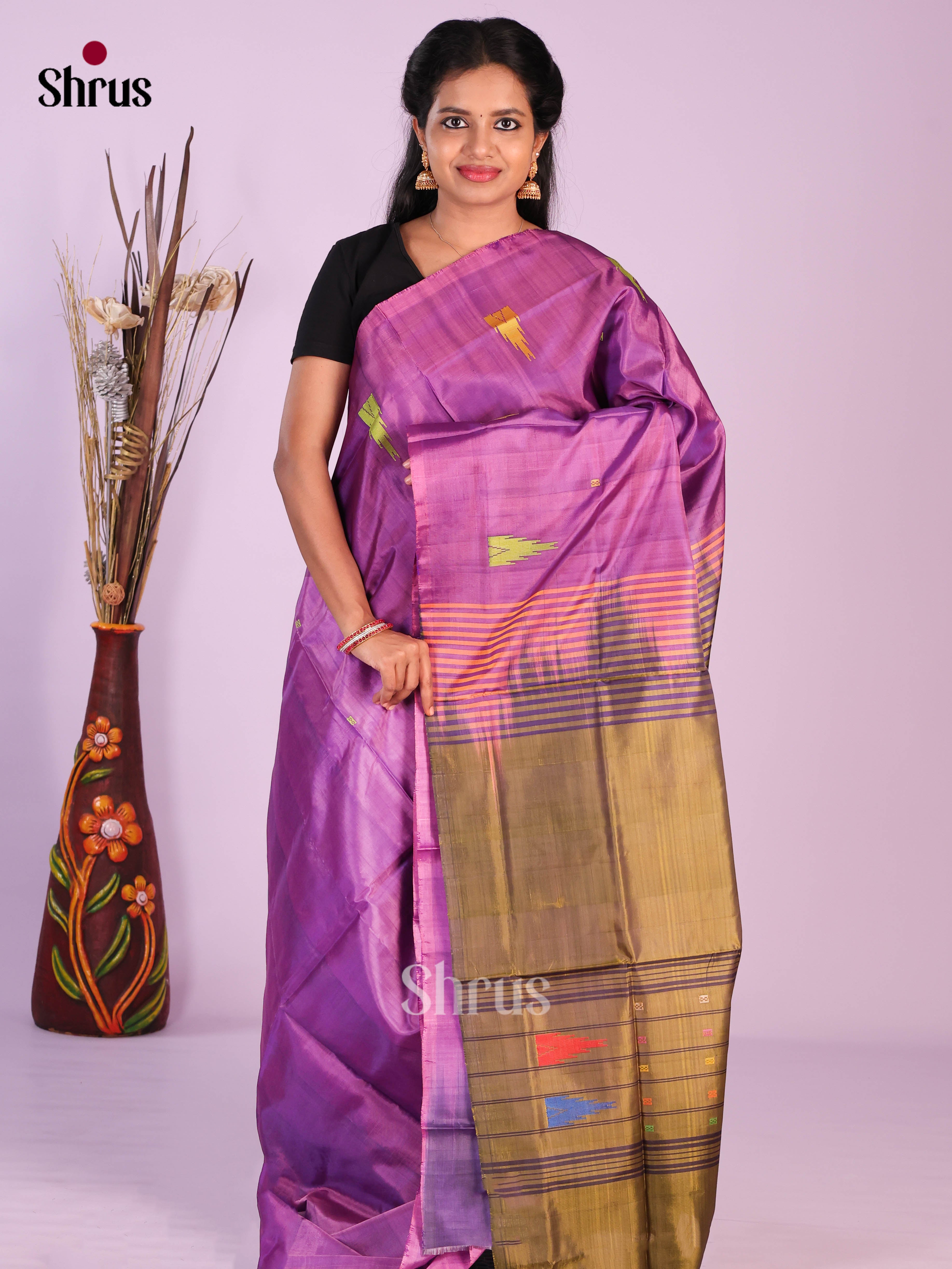 DJS07020 - Banana Pith without blouse Saree - Shop on Shrus.com