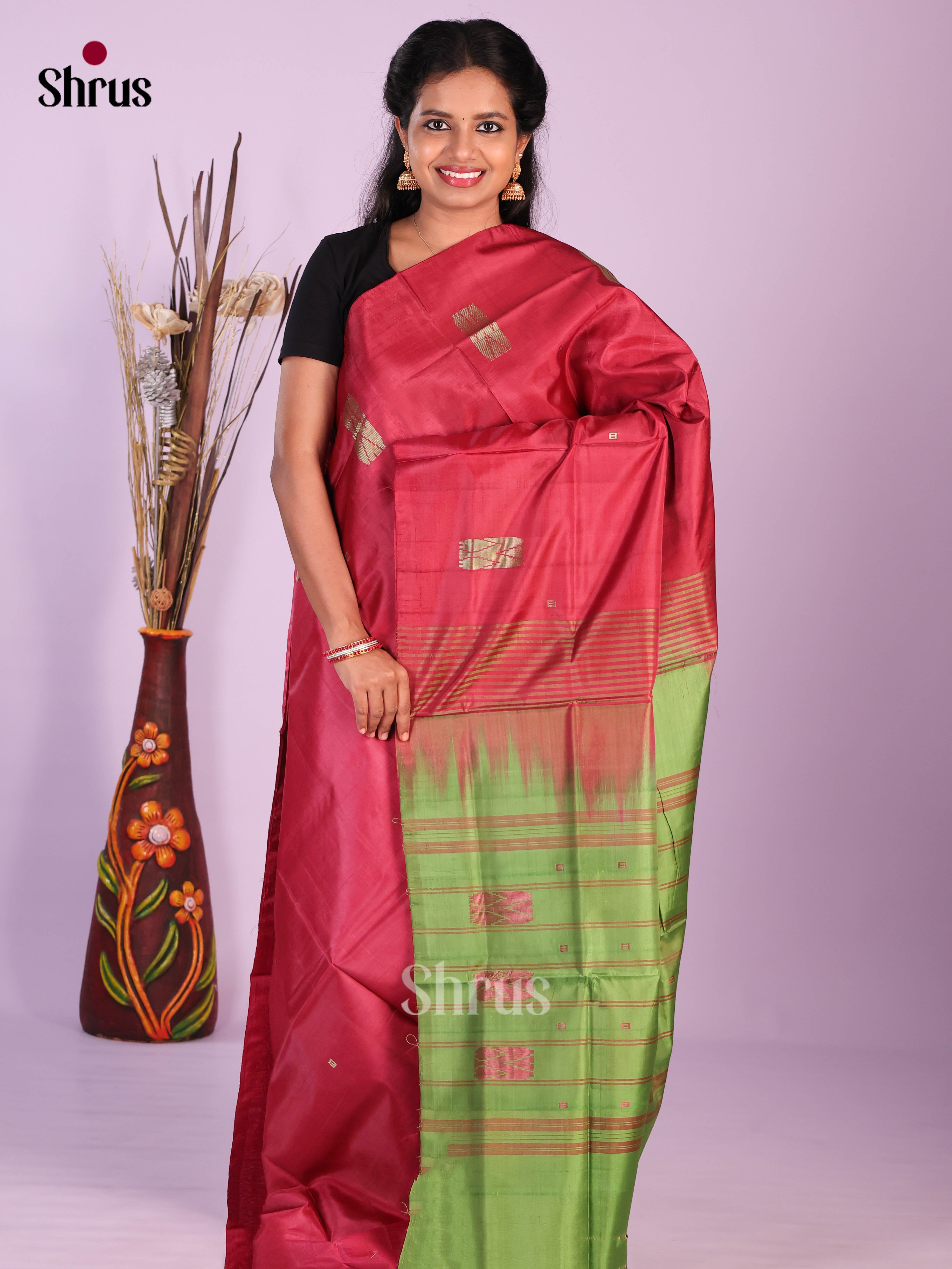 Red & Green - Banana Pith without blouse Saree - Shop on Shrus.com