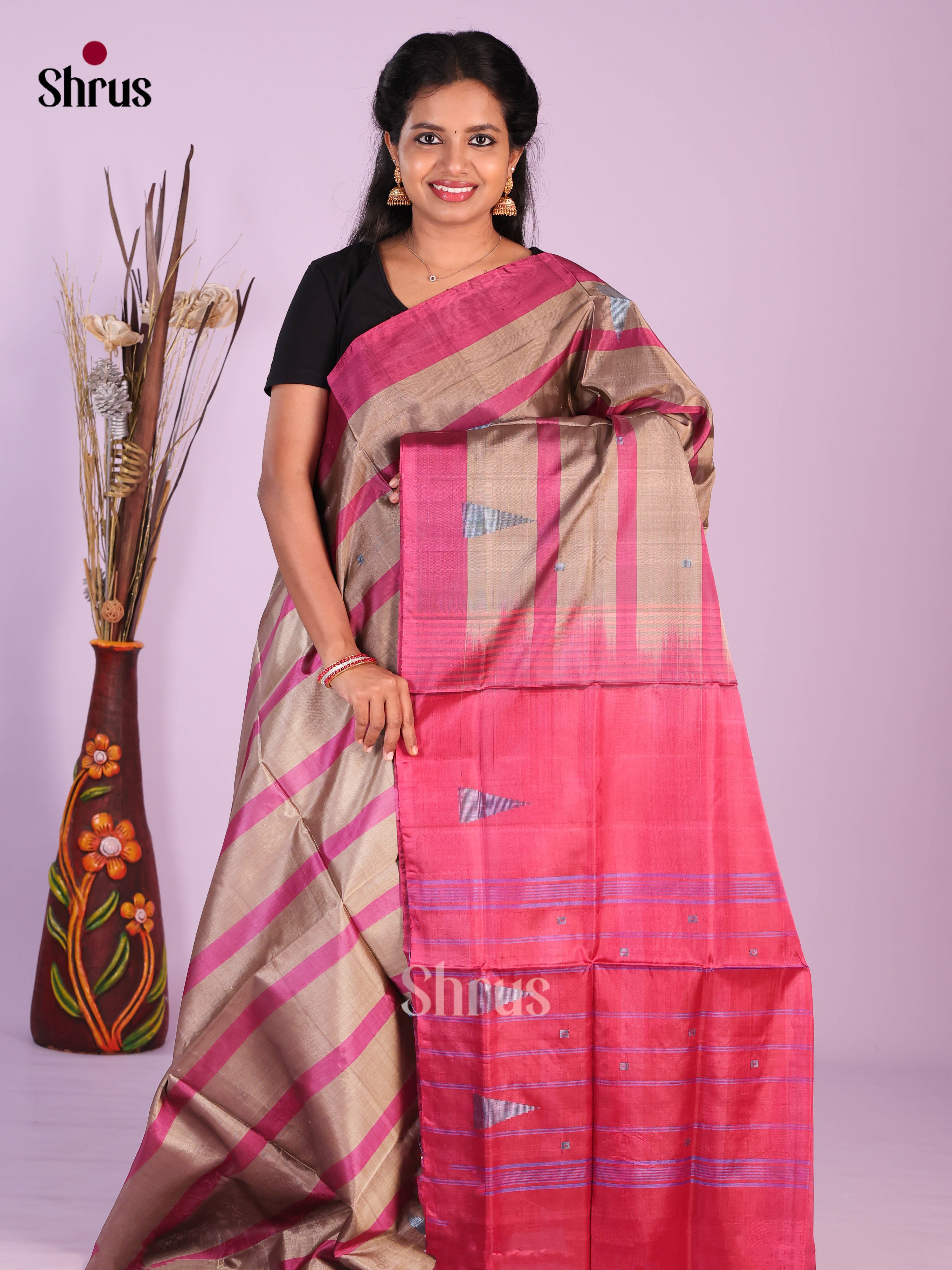 DJS07025 - Banana Pith without blouse Saree - Shop on Shrus.com