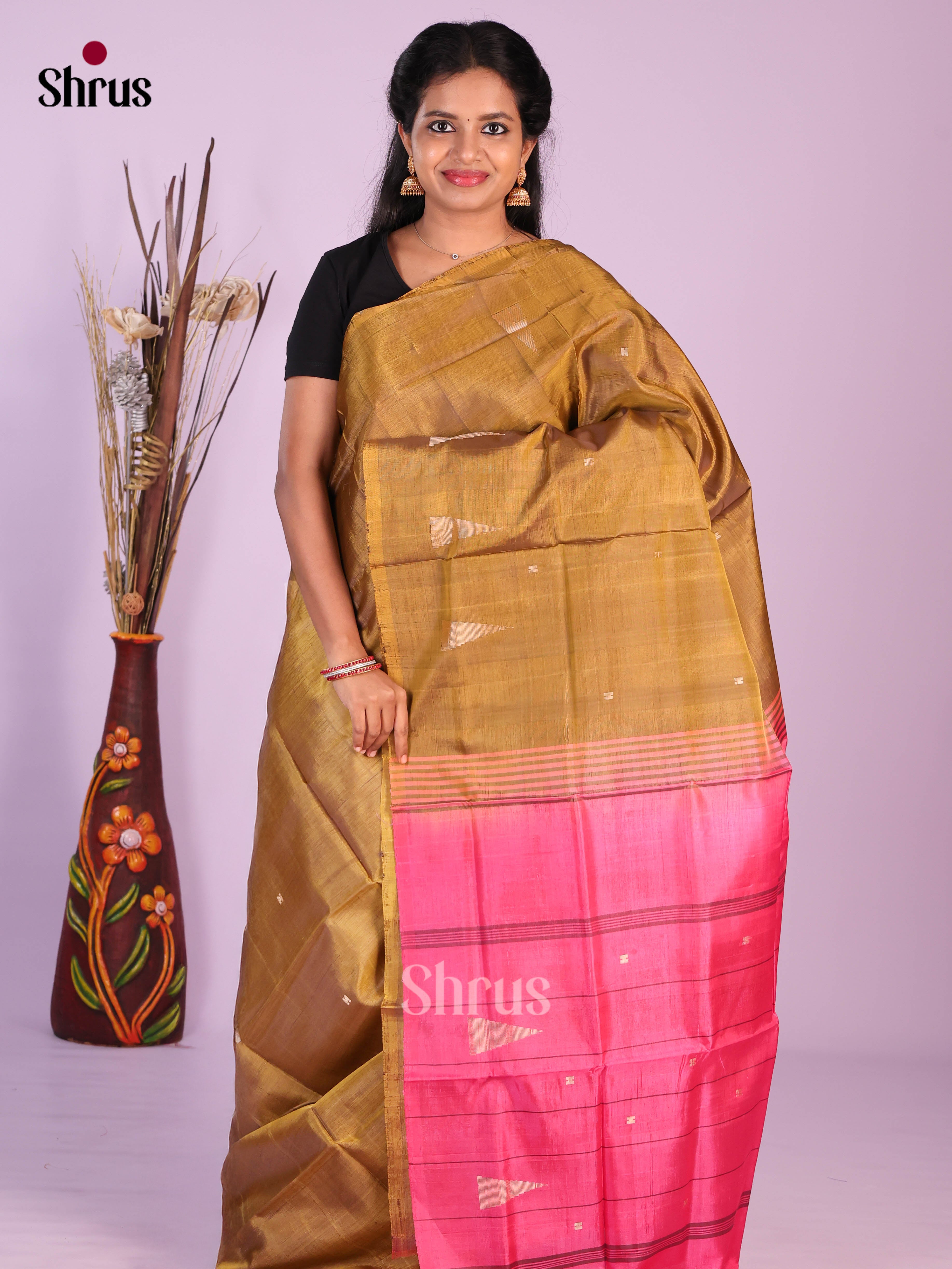 DJS07052 - Banana Pith without blouse Saree - Shop on Shrus.com
