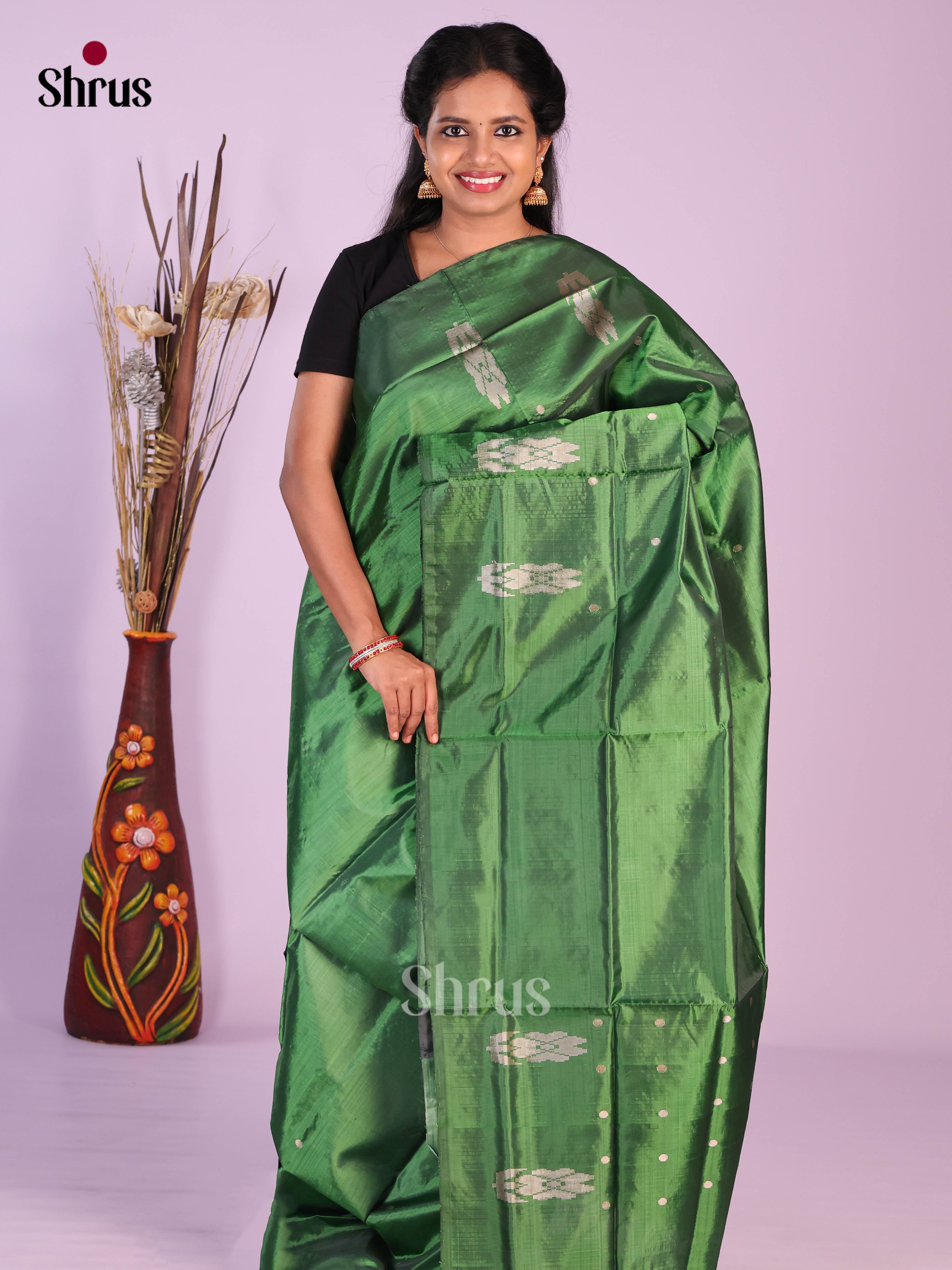 Green- Banana Pith without blouse Saree - Shop on Shrus.com