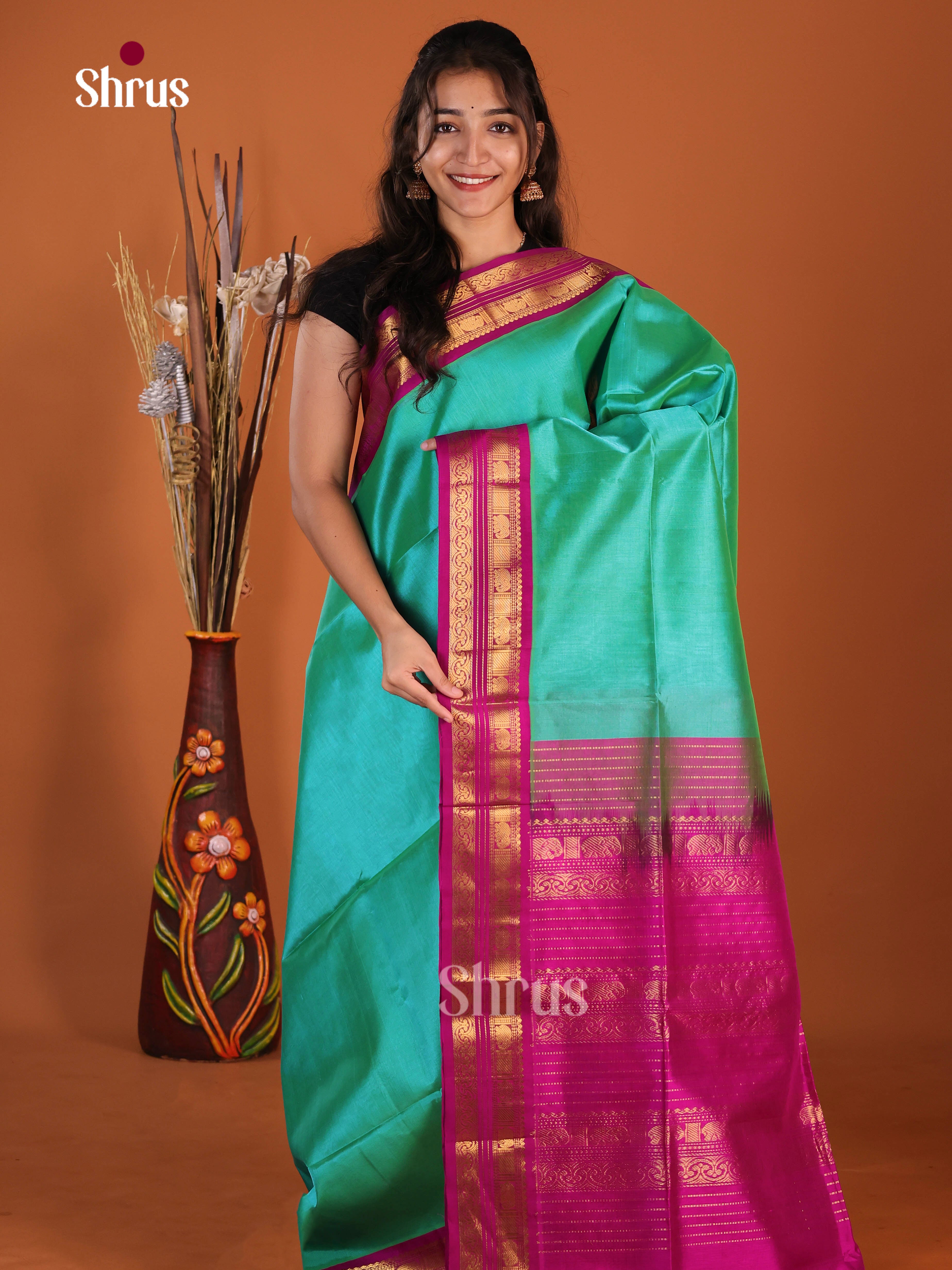 Green & Majenta -Silk Cotton Korvai-Big border Saree