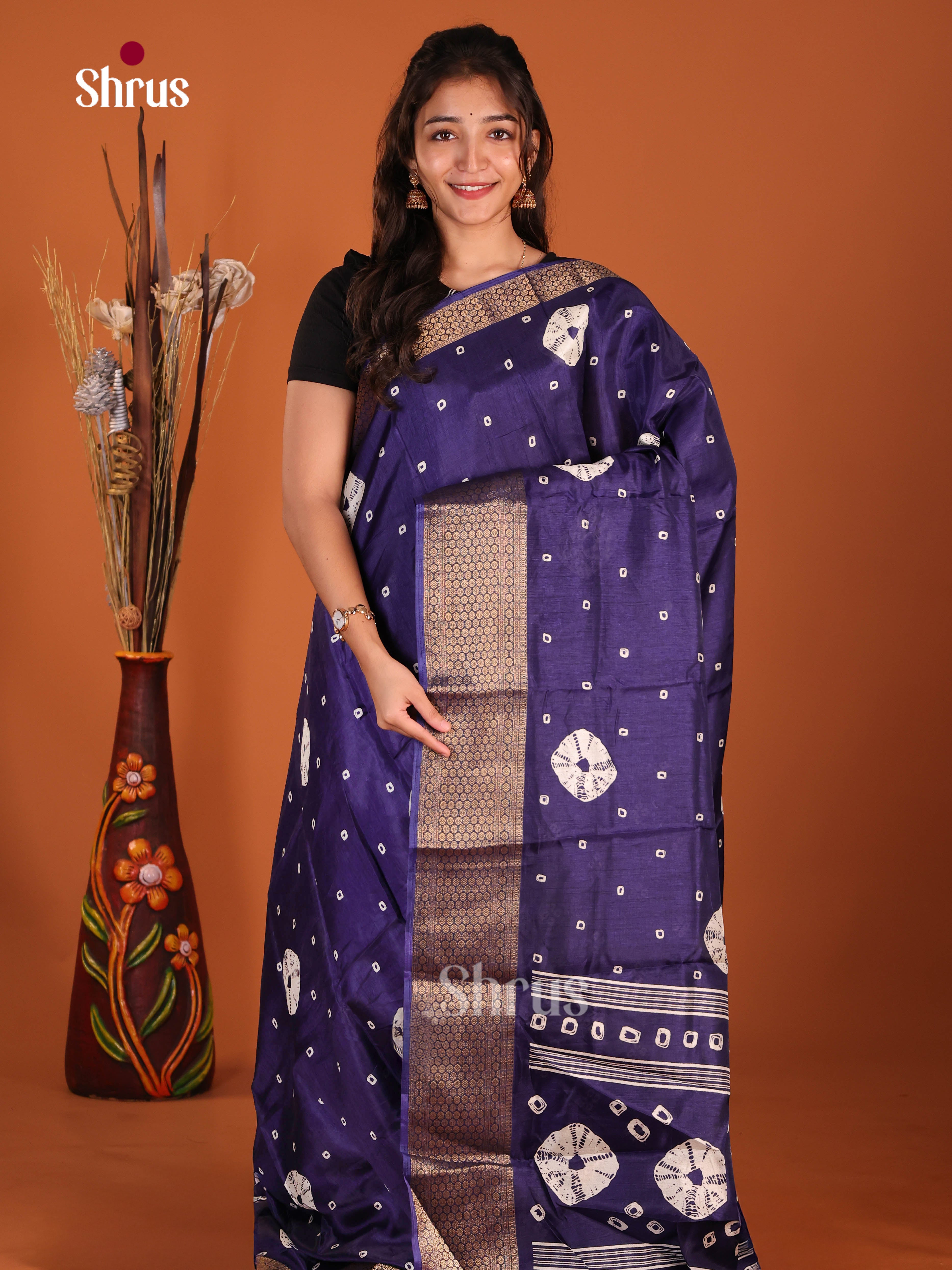 DJS08001 - Semi Crepe Saree