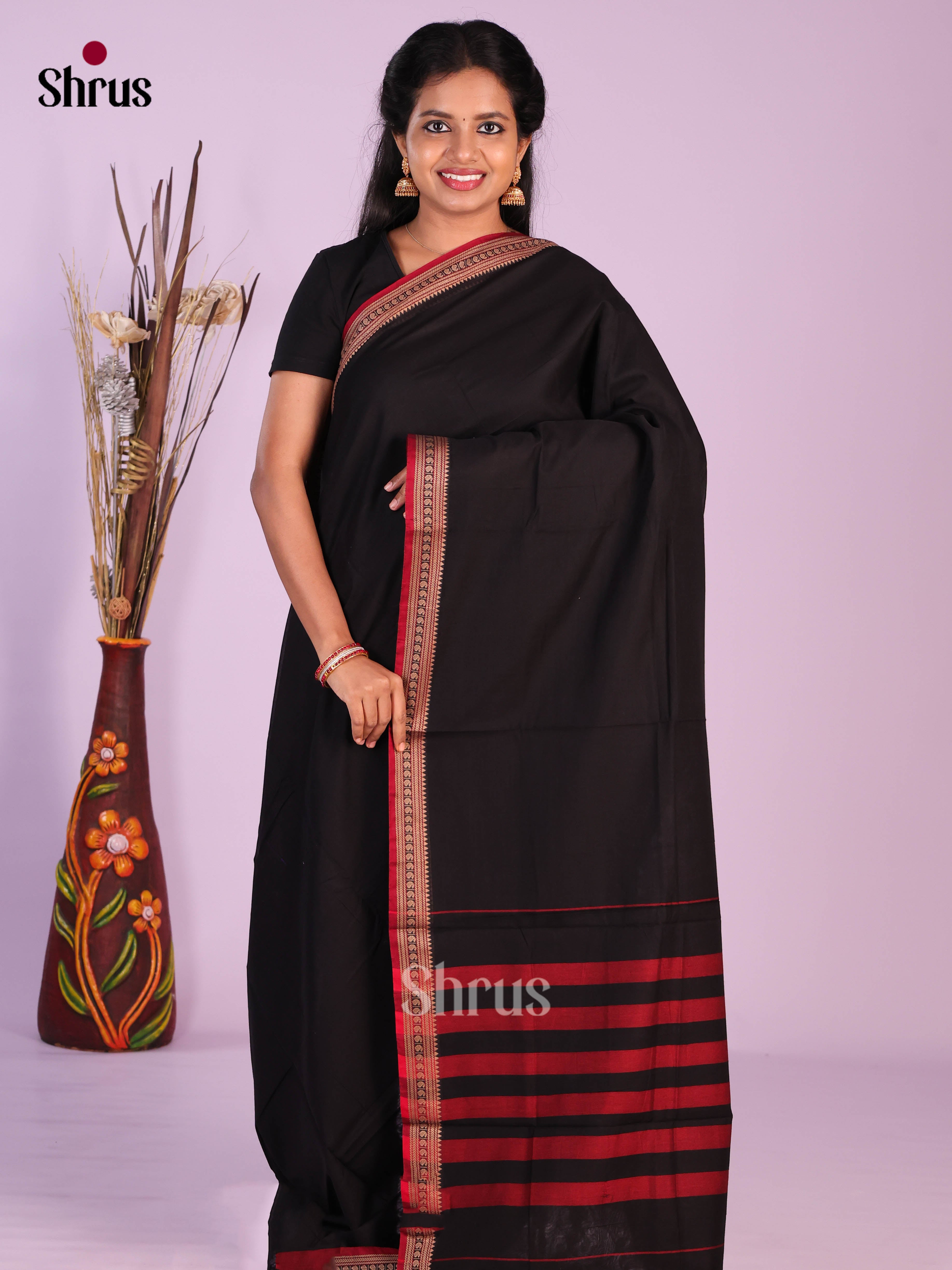 Black & Red- Narayanpet Cotton Saree