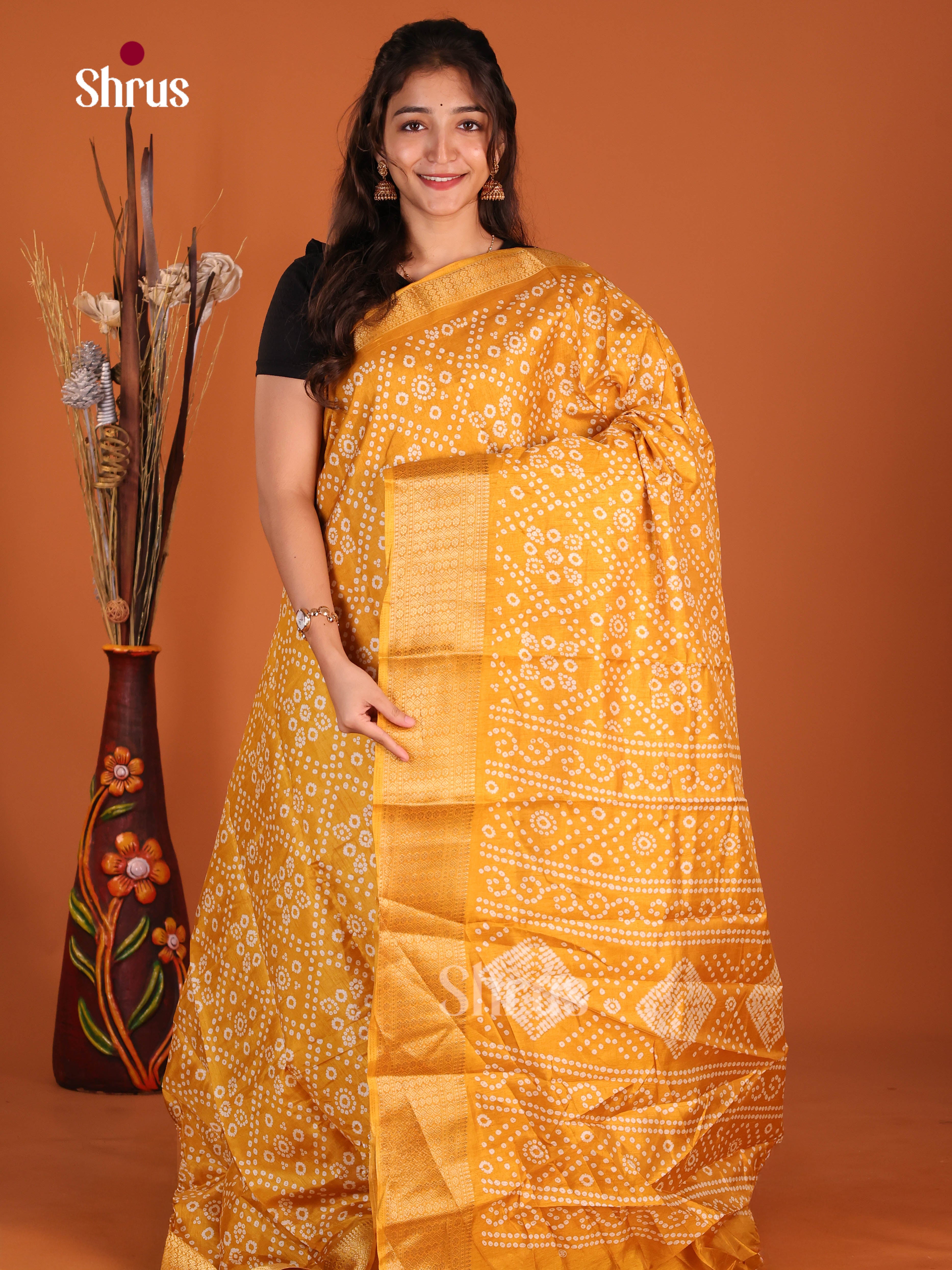 DJS08199 - Semi Crepe Saree
