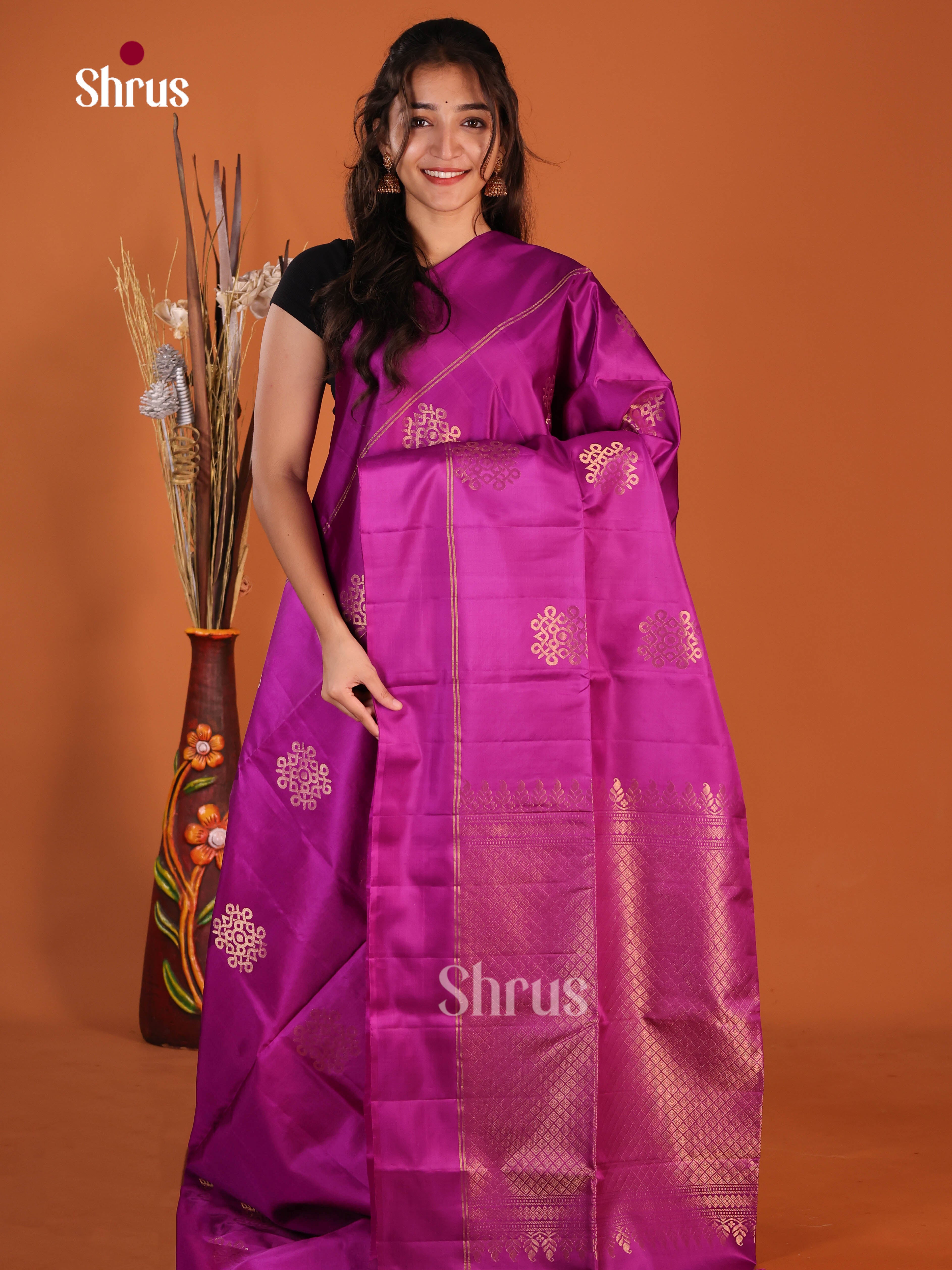 DJS08274 - Soft Silk (HR) Saree - Shop on Shrus.com