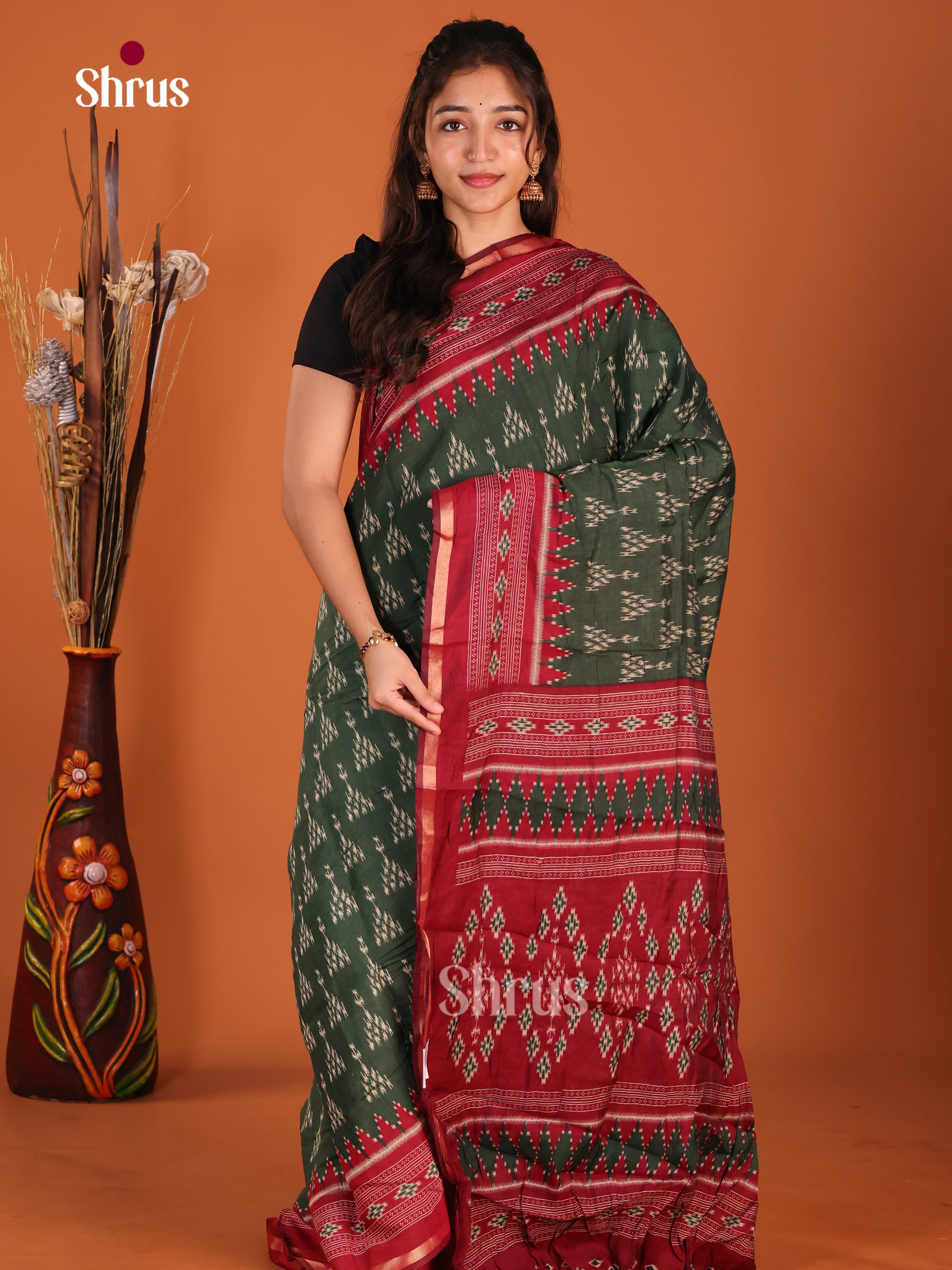 Green & Red- Art Modal Saree