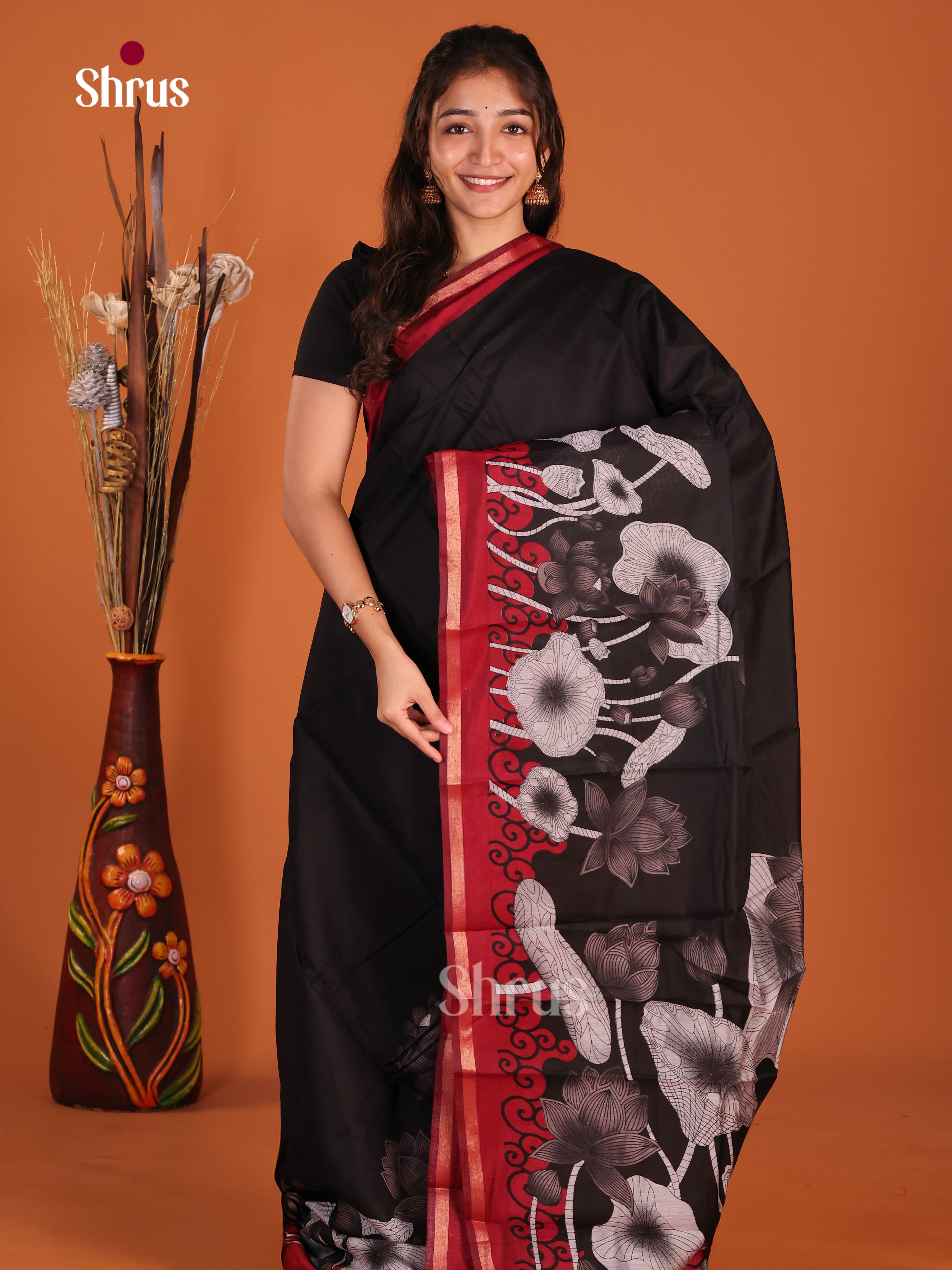 Black & Red - Art Modal Saree
