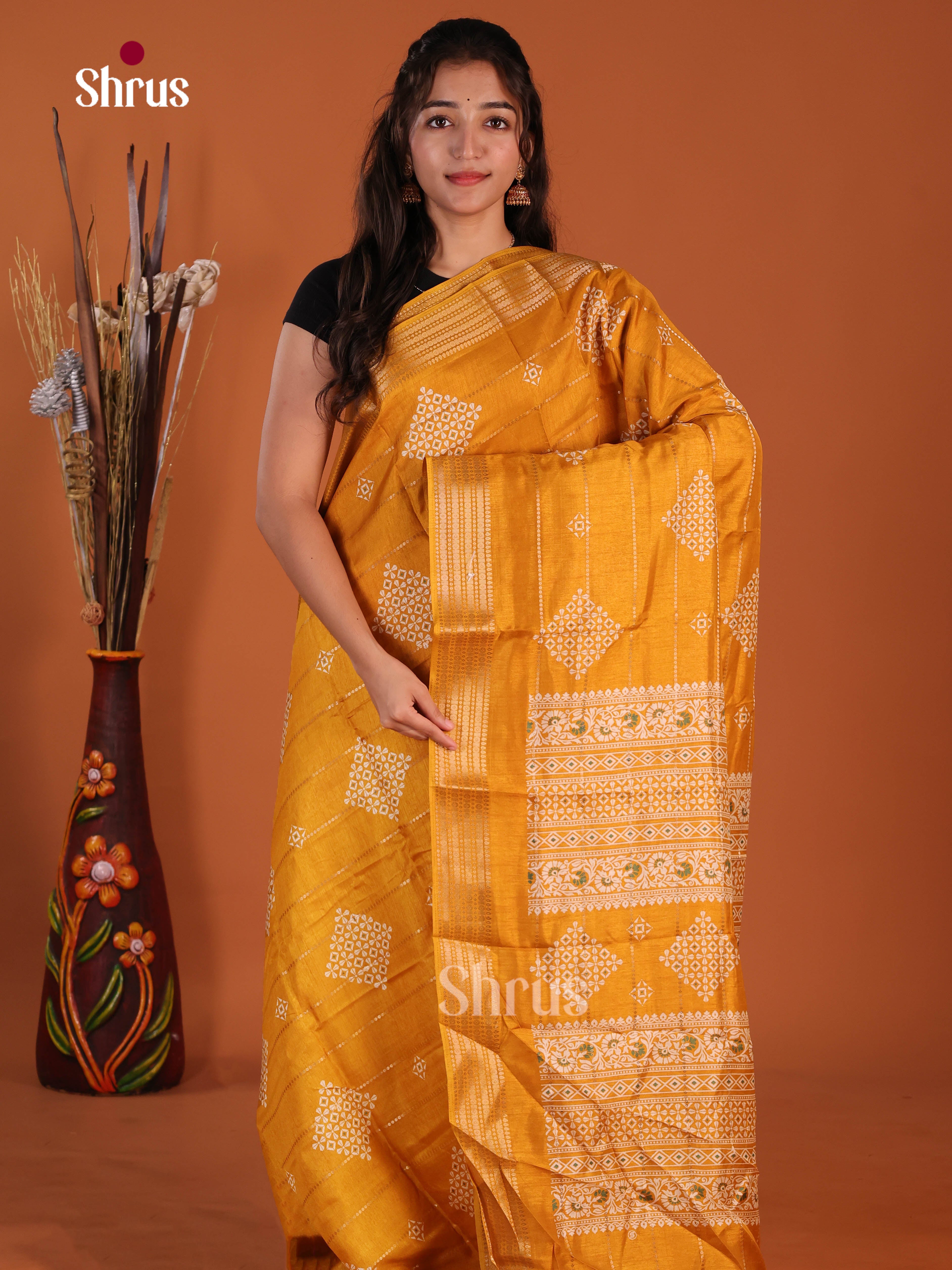 DJS09188 - Semi Crepe Saree - Shop on Shrus.com