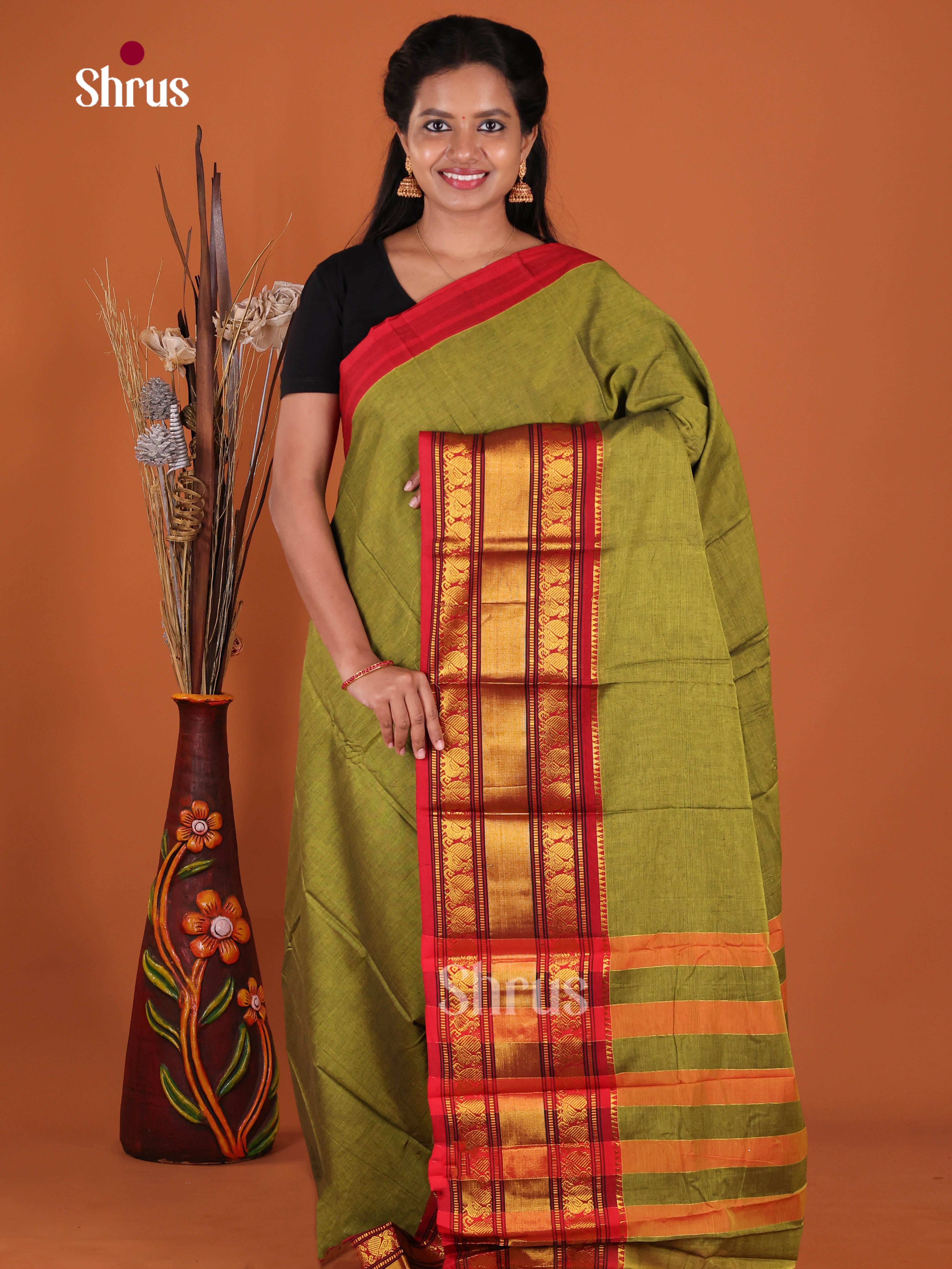 Green & Red- Narayanpet Cotton Saree