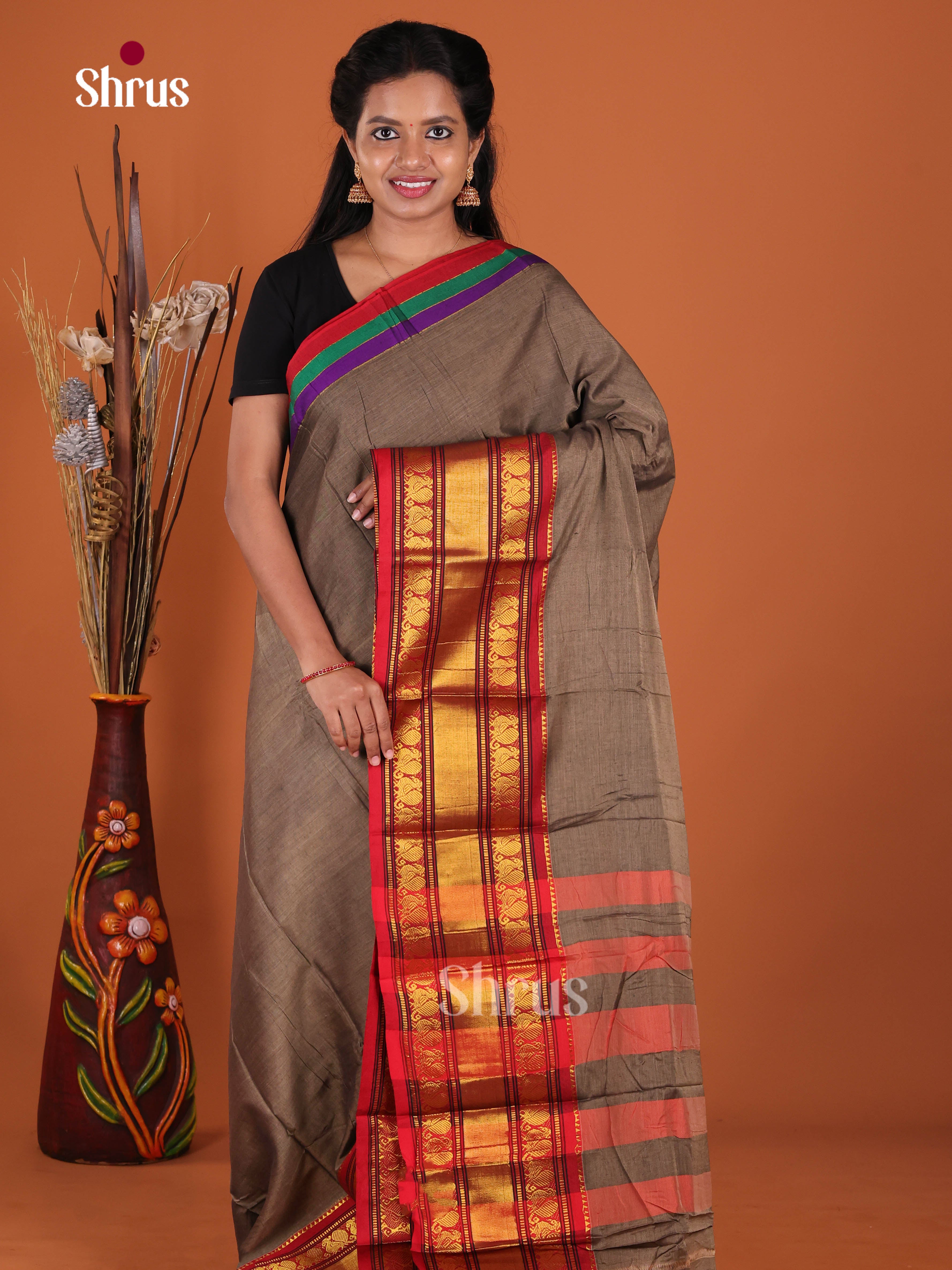 Grey & Red- Narayanpet Cotton Saree