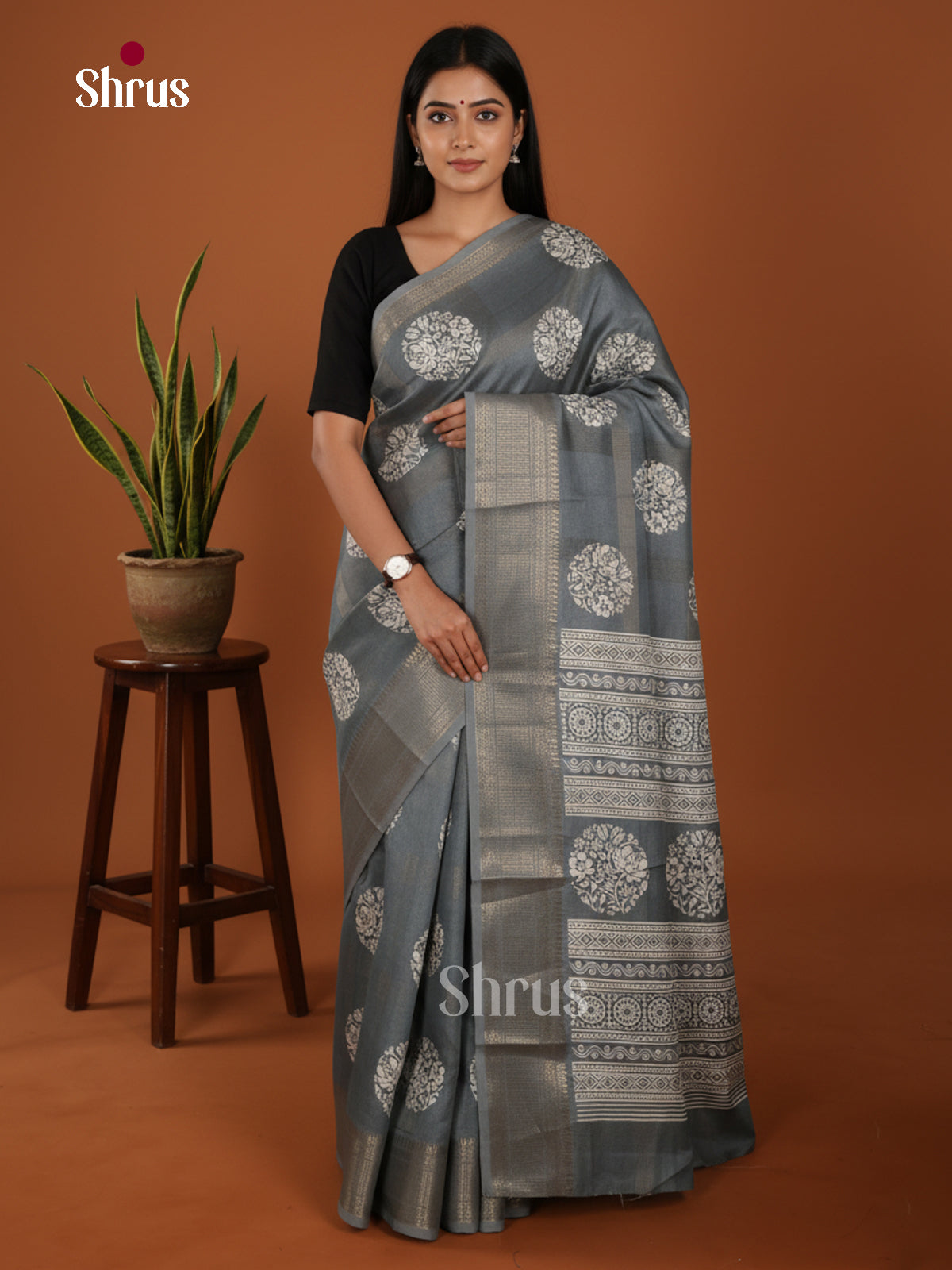 DJS10531 - Semi Crepe Saree - Shop on Shrus.com