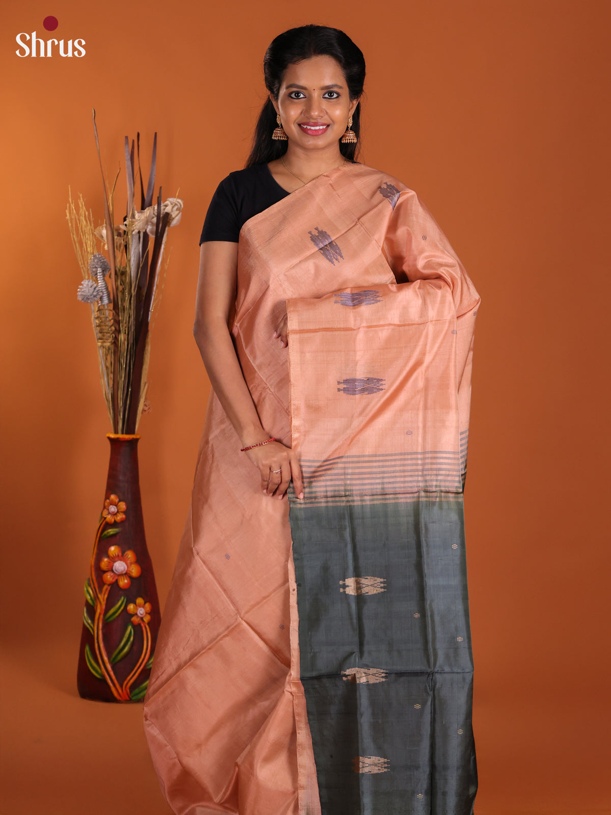 Peach & Dark Green- Banana Pith Saree
