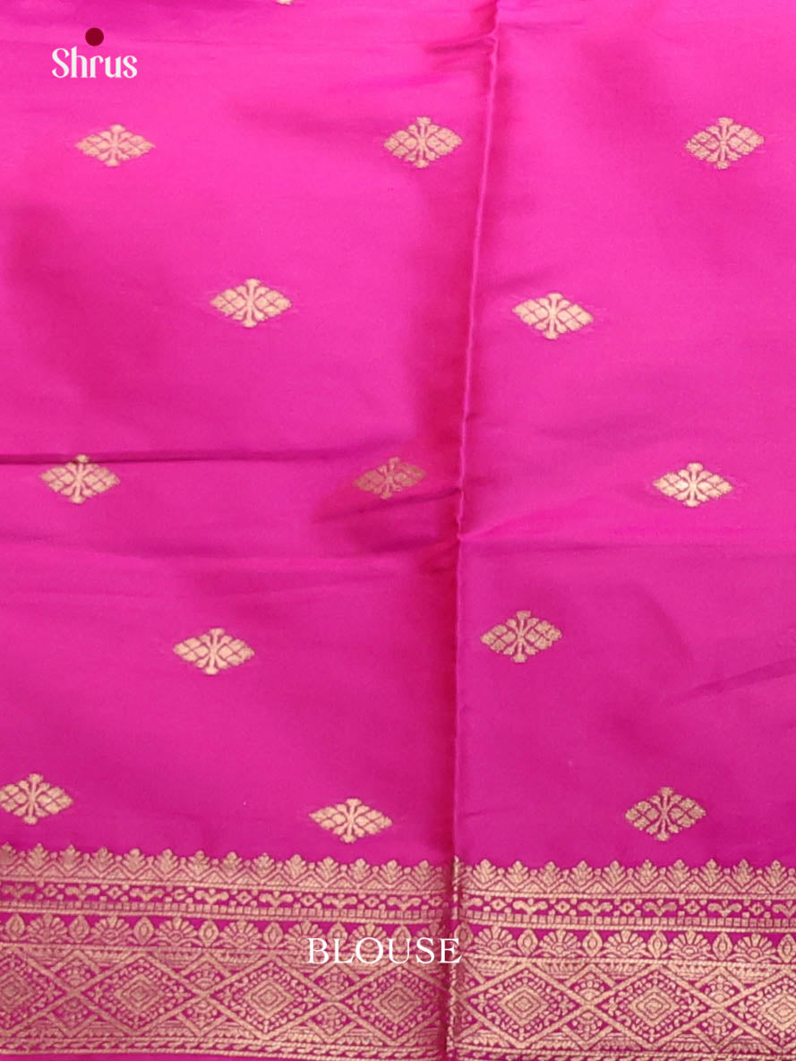 Pink - Semi Softsilk Saree