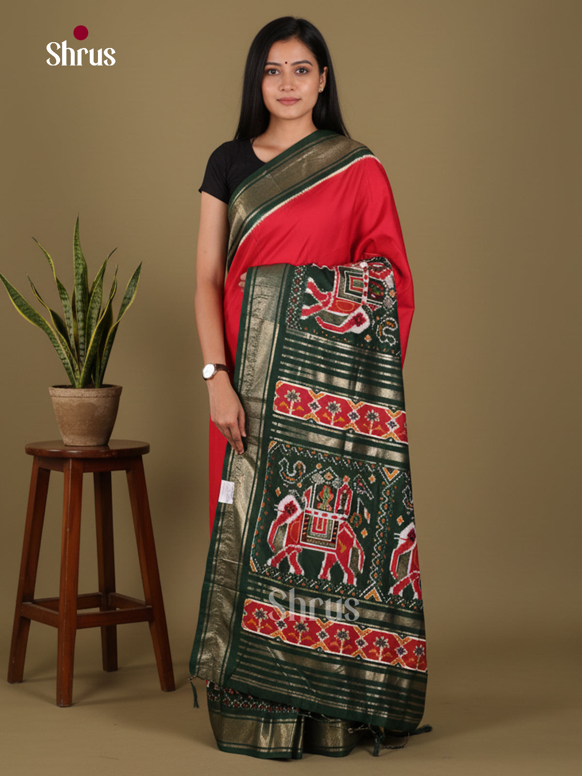 DJS14167 - Semi Ikkat Print Saree - Shop on Shrus.com
