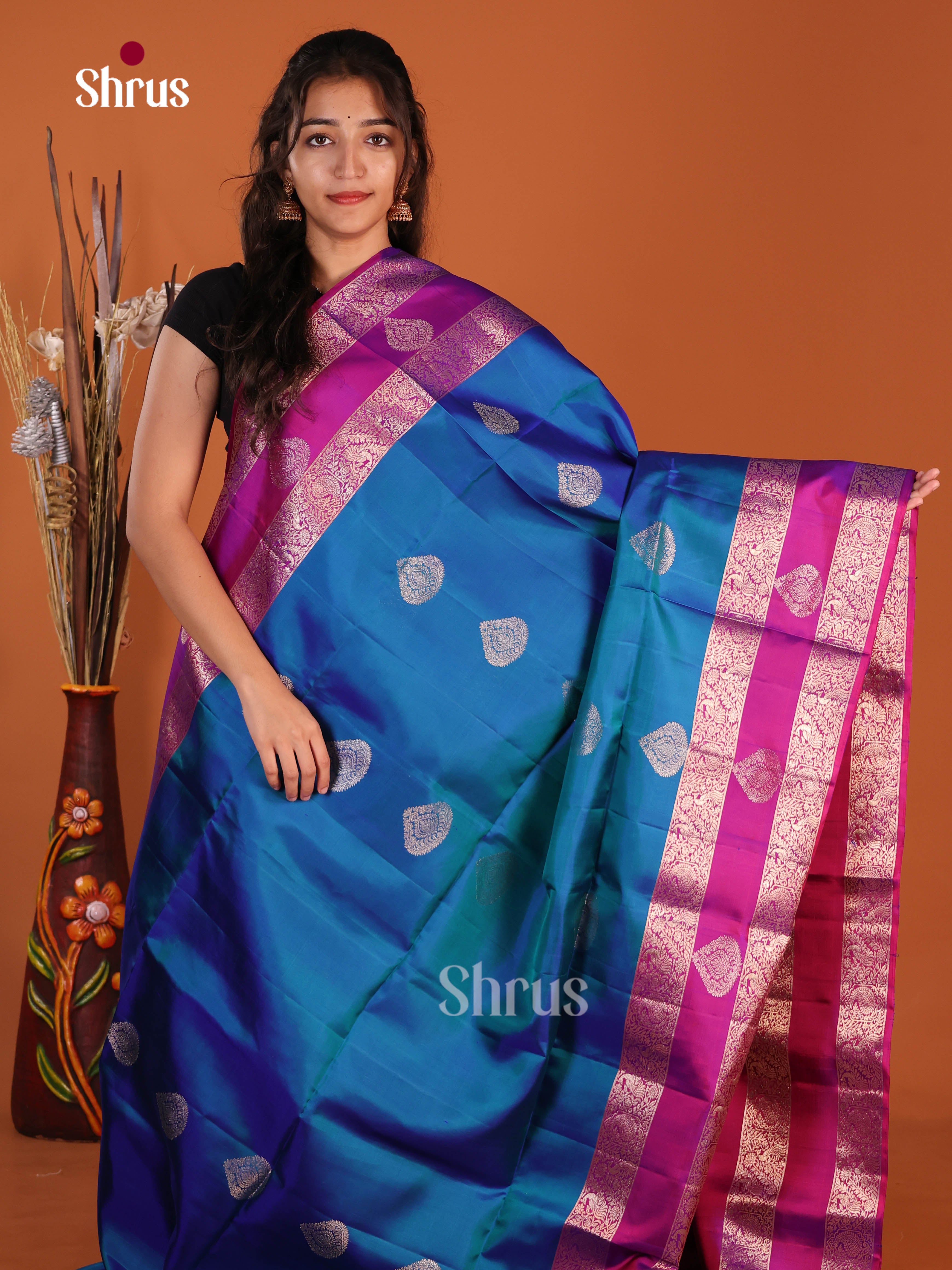 Beautiful Blue & Purple Soft Silk Saree with floral motifs , rettaipet zari border